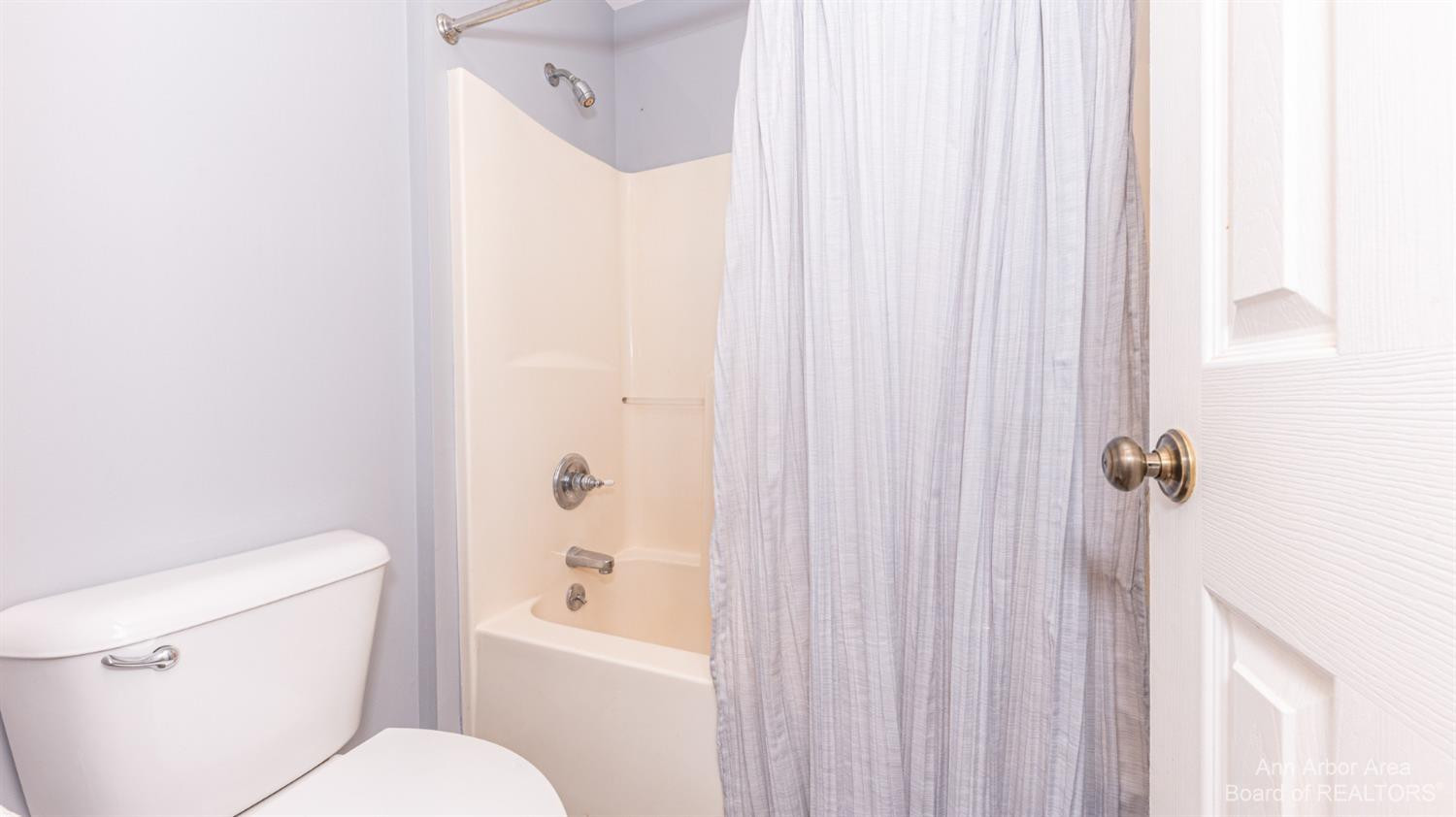 1364 Provincial Drive