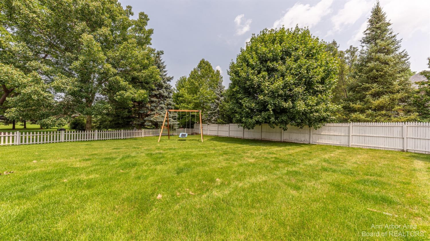 1364 Provincial Drive