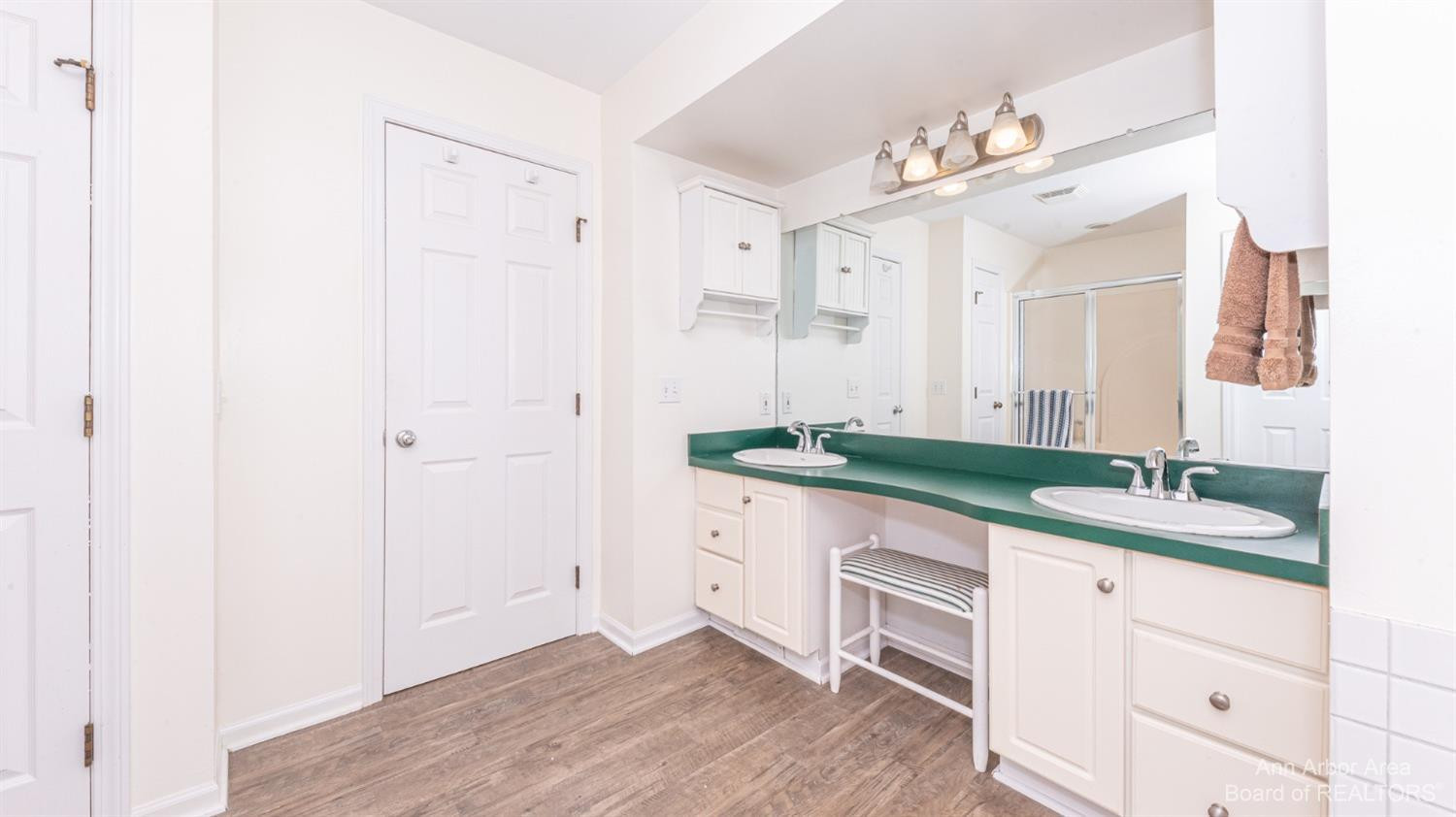 1364 Provincial Drive