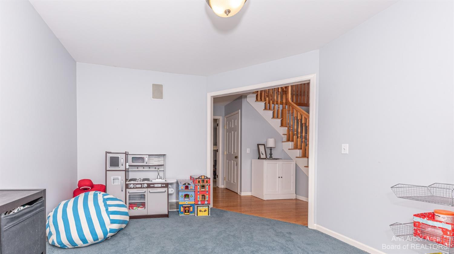 1364 Provincial Drive