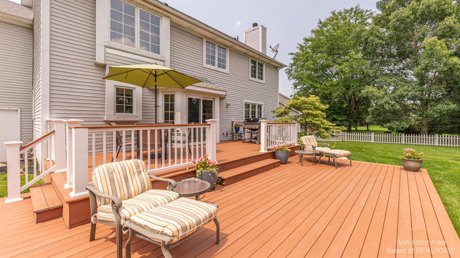 1364 Provincial Drive