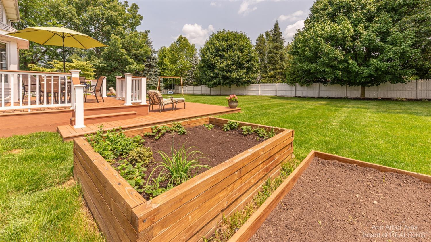 1364 Provincial Drive