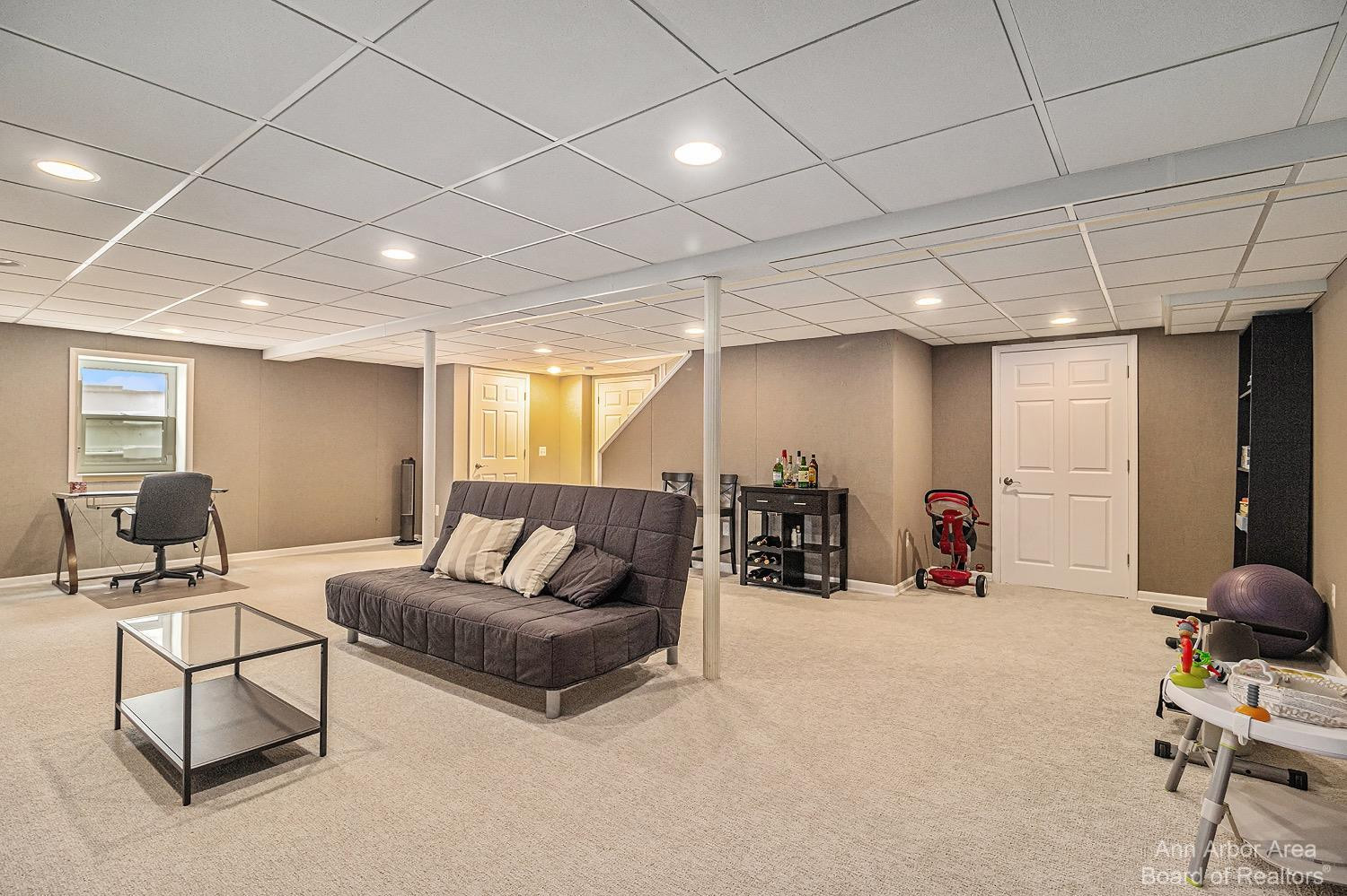 4956 S Ridgeside Circle