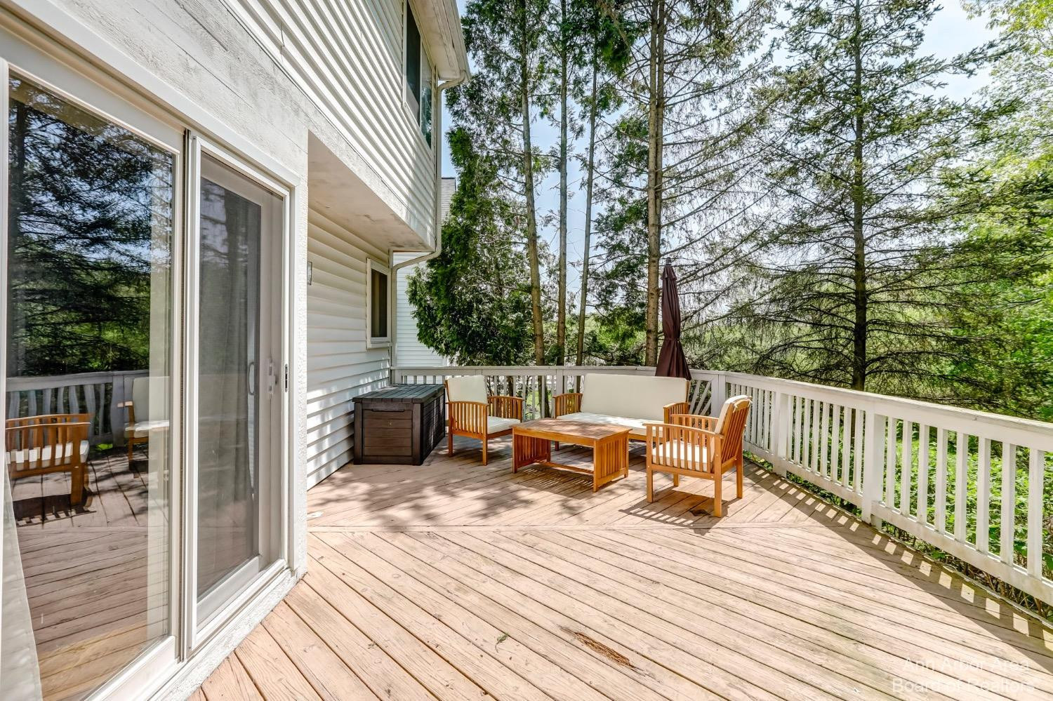 4956 S Ridgeside Circle