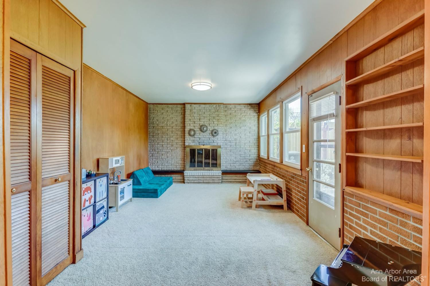 1556 Scio Church Road