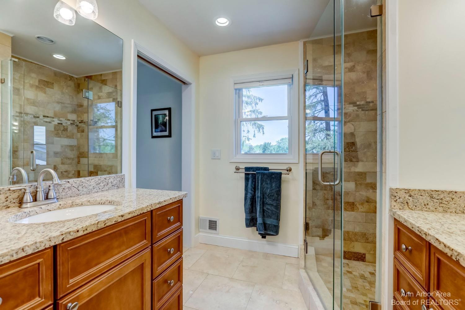 2145 Greenview Drive