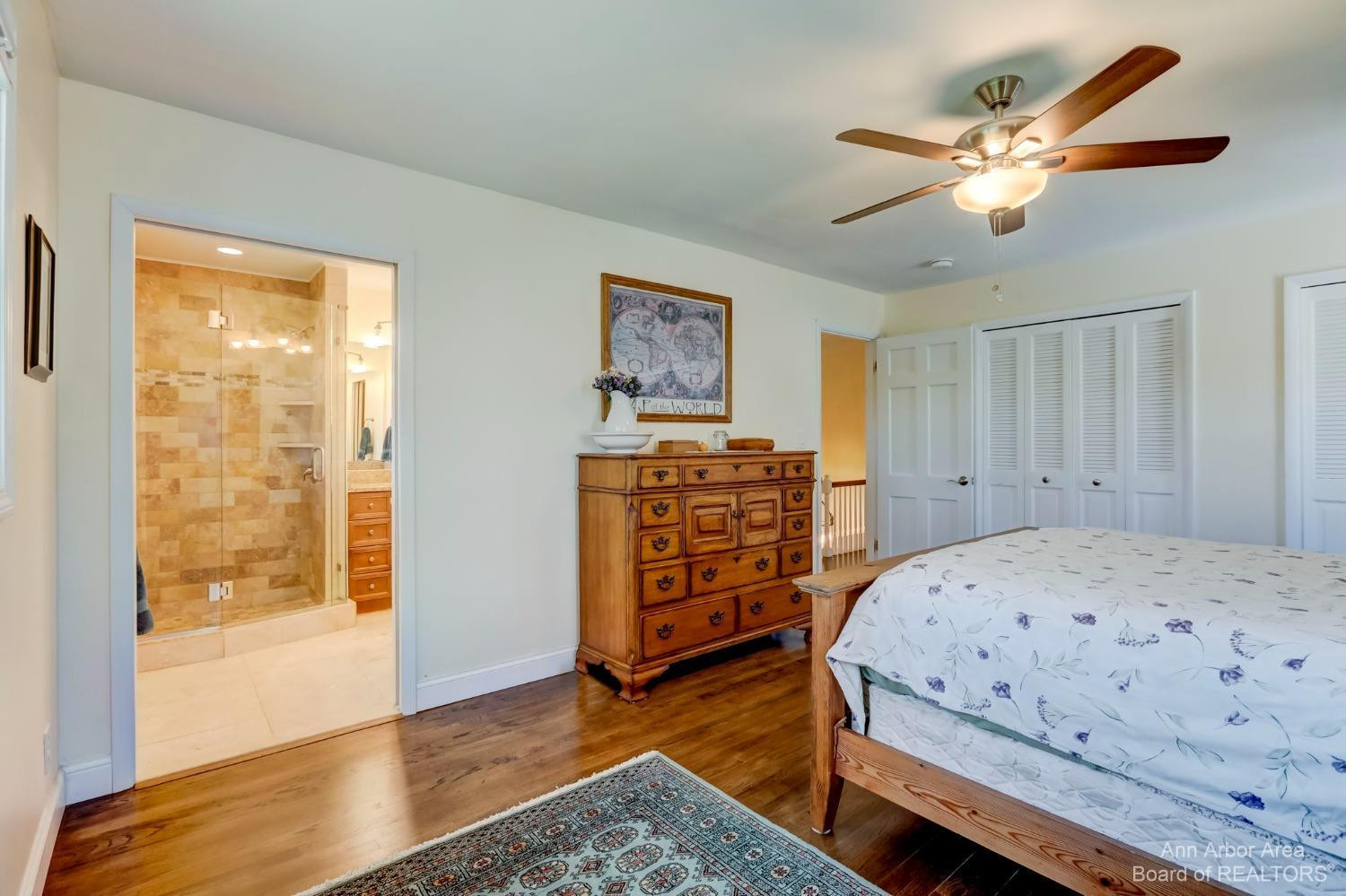 2145 Greenview Drive