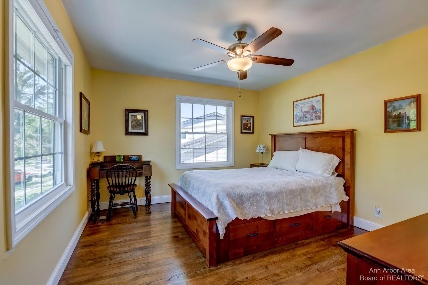 2145 Greenview Drive