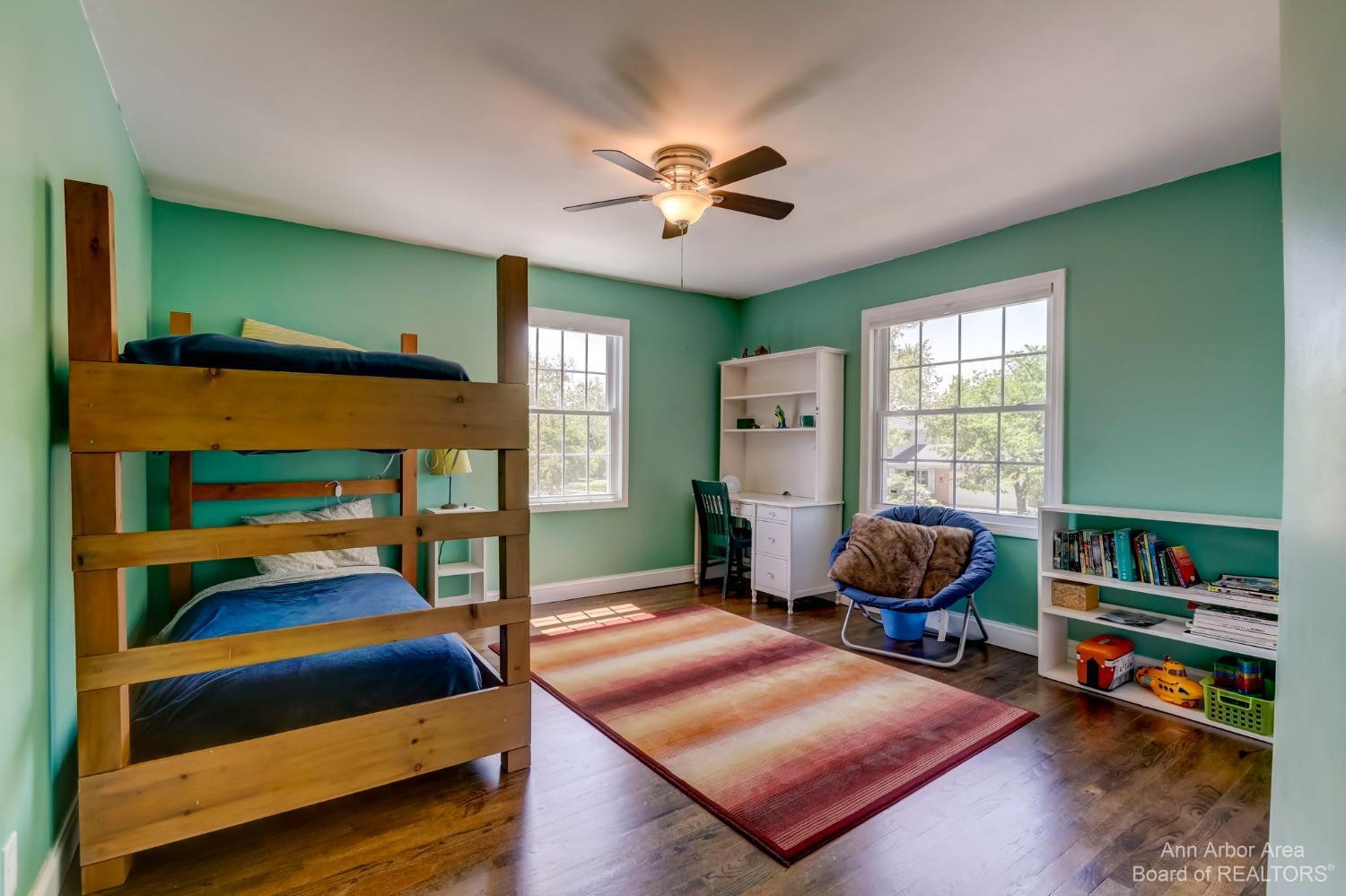 2145 Greenview Drive