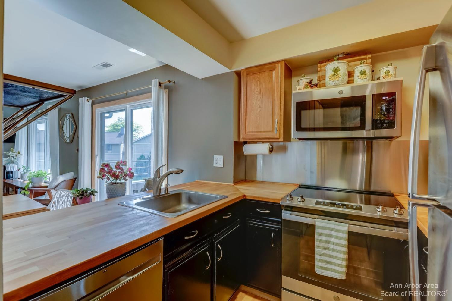 200 Briarcrest Drive, 121