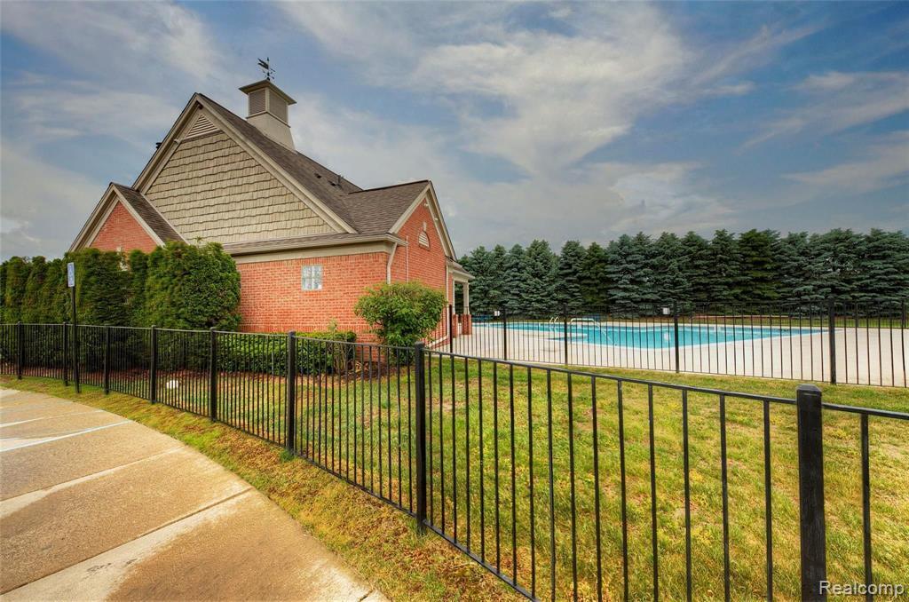 10199 E Avondale Circle