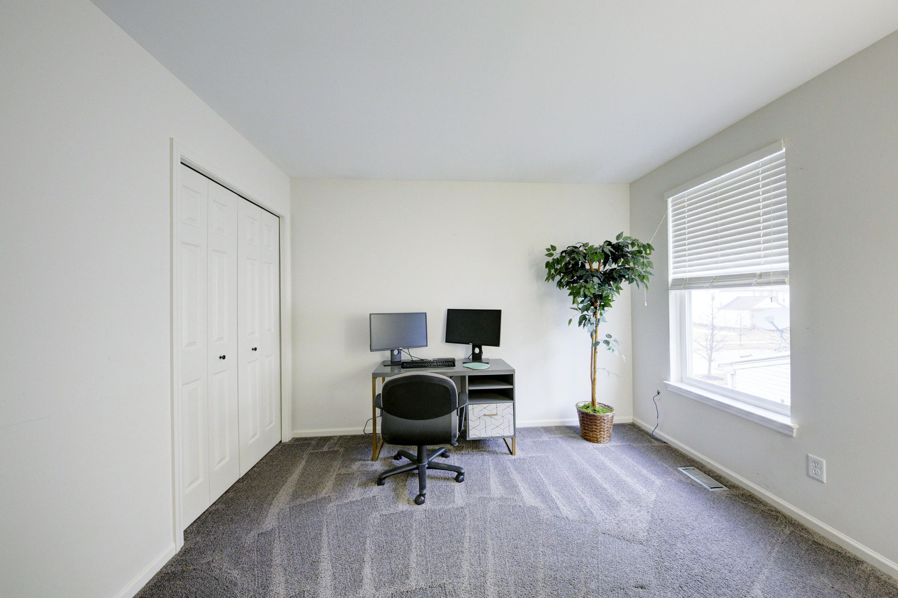 10199 E Avondale Circle