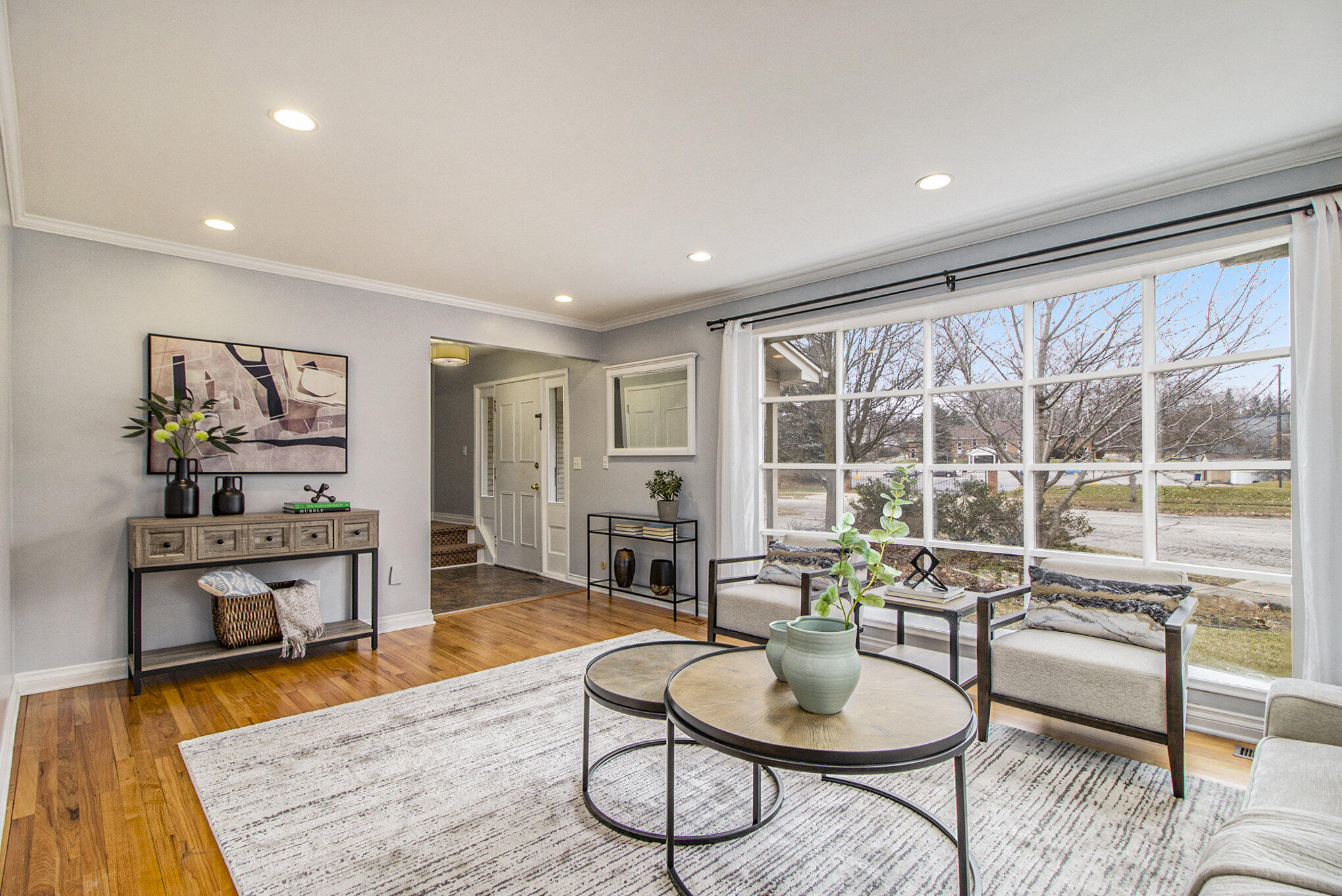 2874 Page Ave Avenue