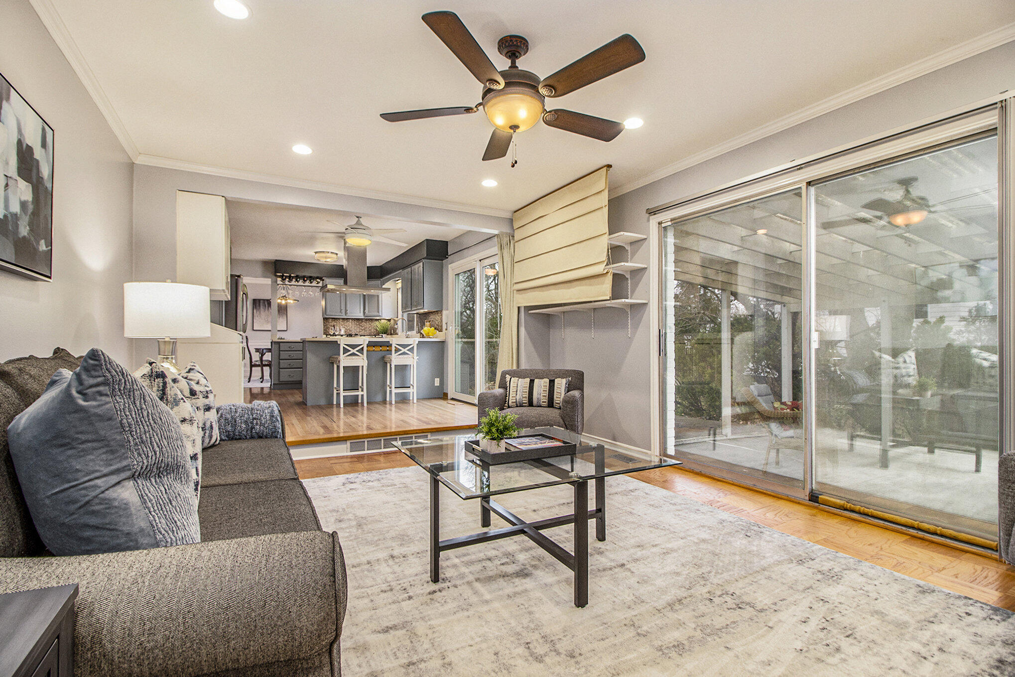 2874 Page Ave Avenue