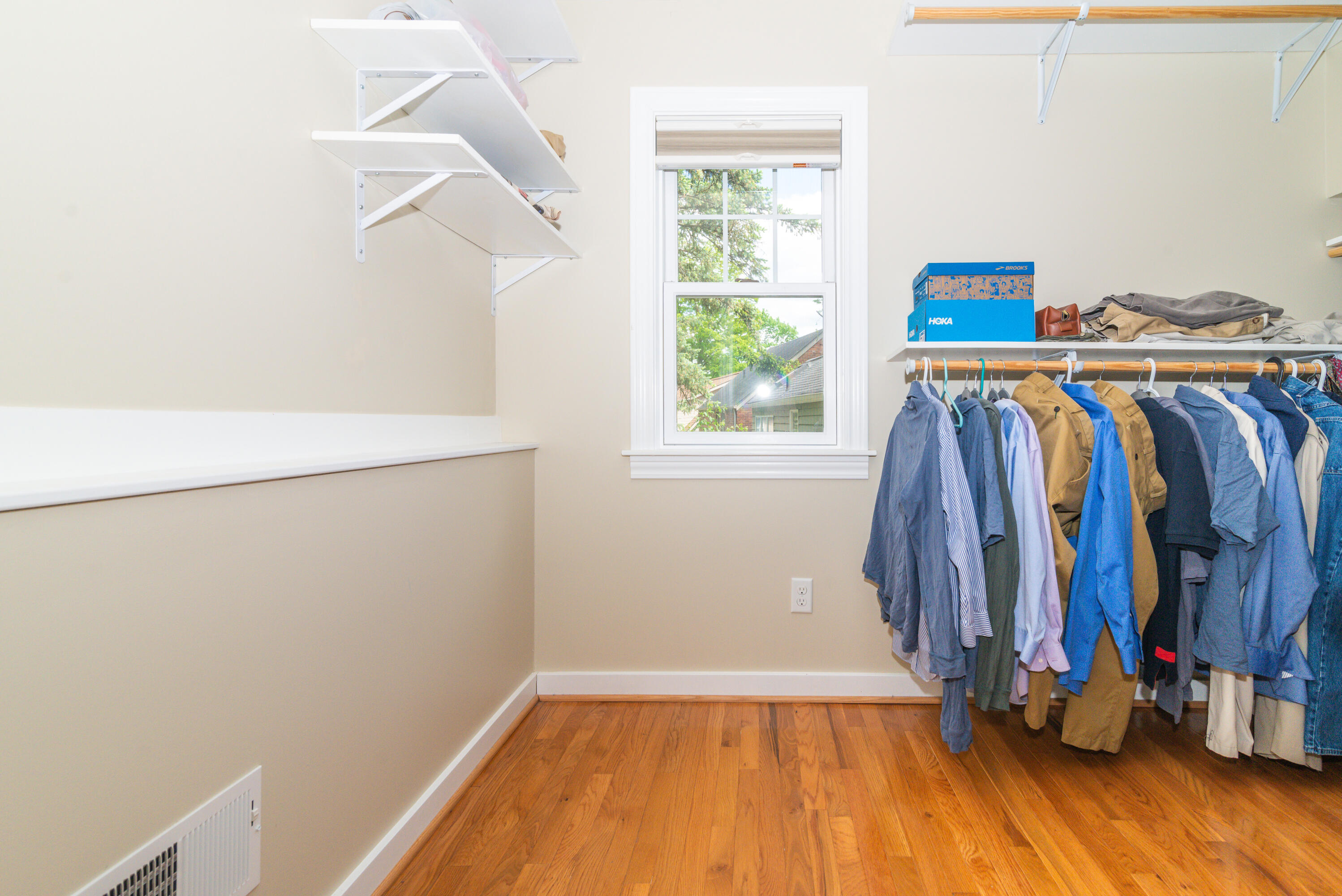 1206 Harbrooke Avenue