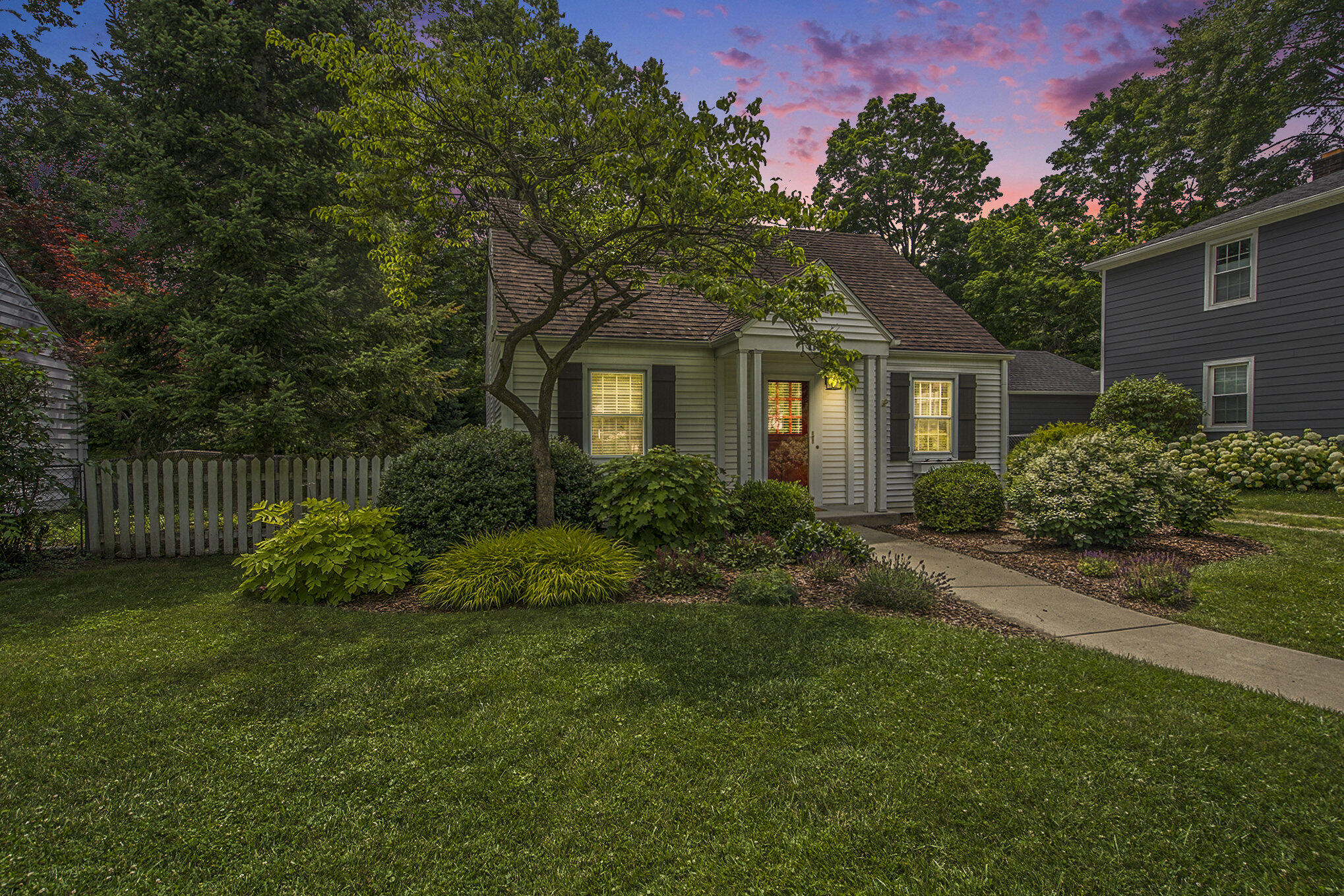 1105 Arborview Boulevard