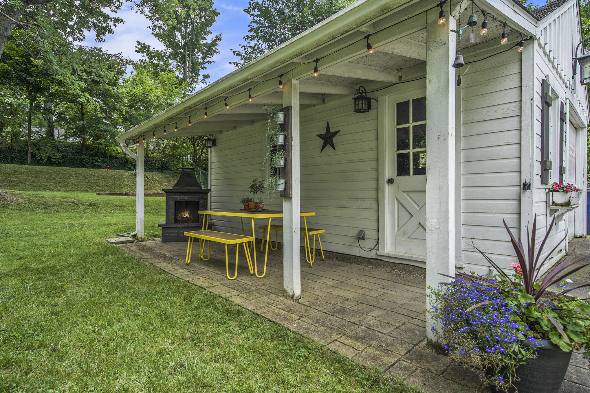 1105 Arborview Boulevard