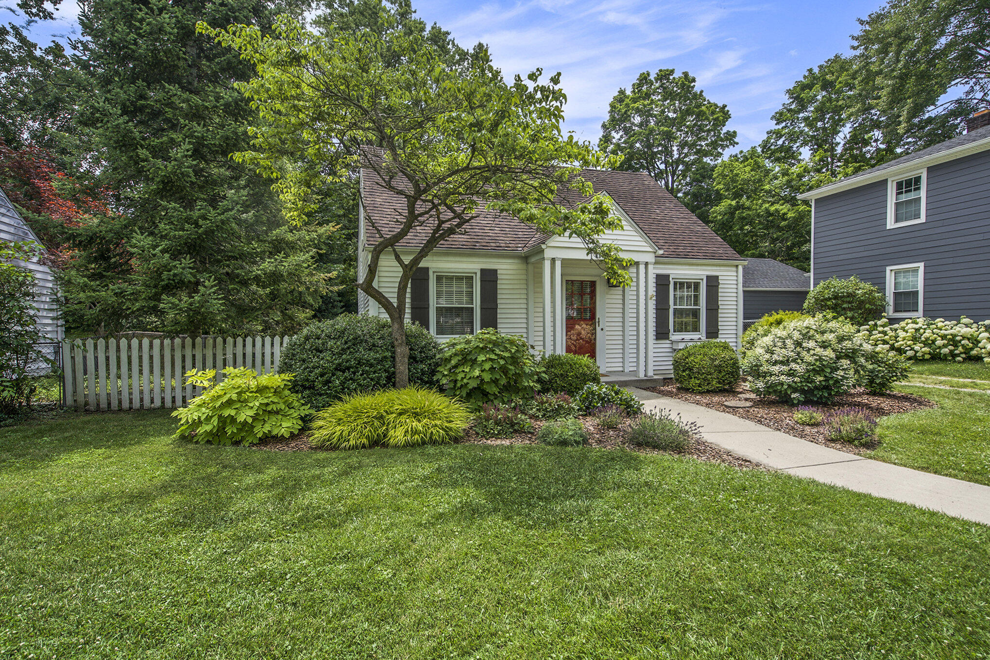 1105 Arborview Boulevard