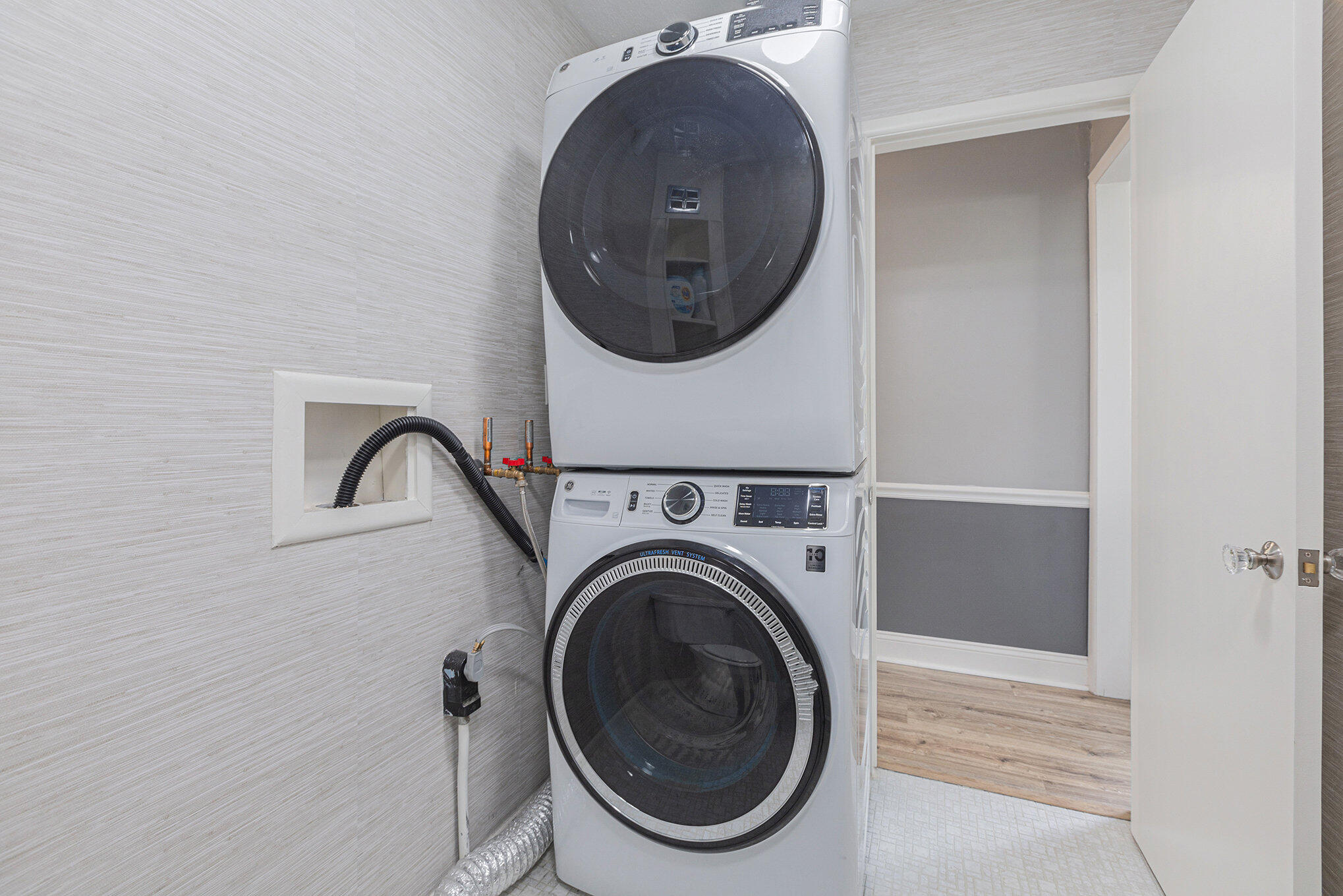 198 Woodingham Court