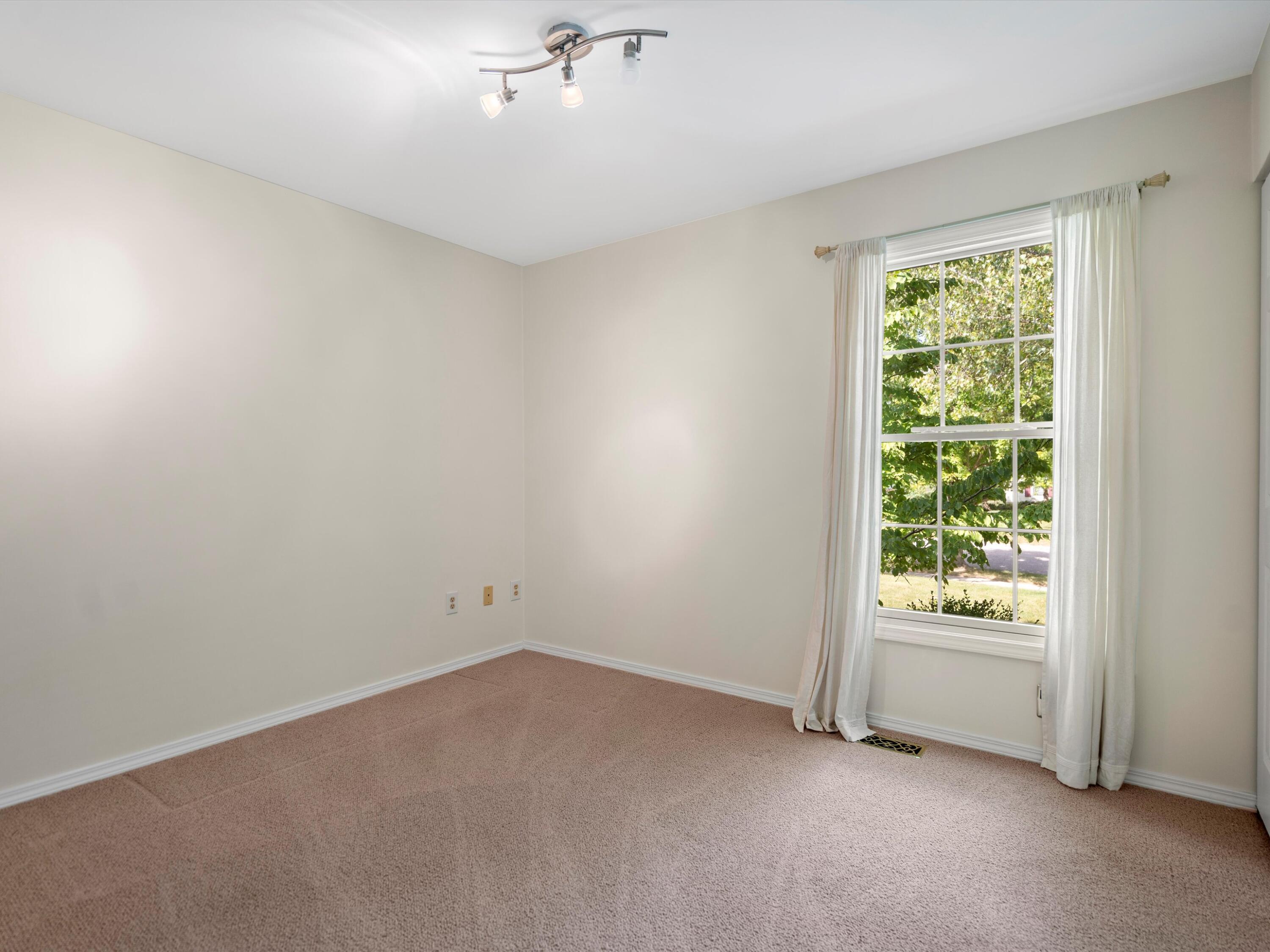 1683 Briar Ridge Drive