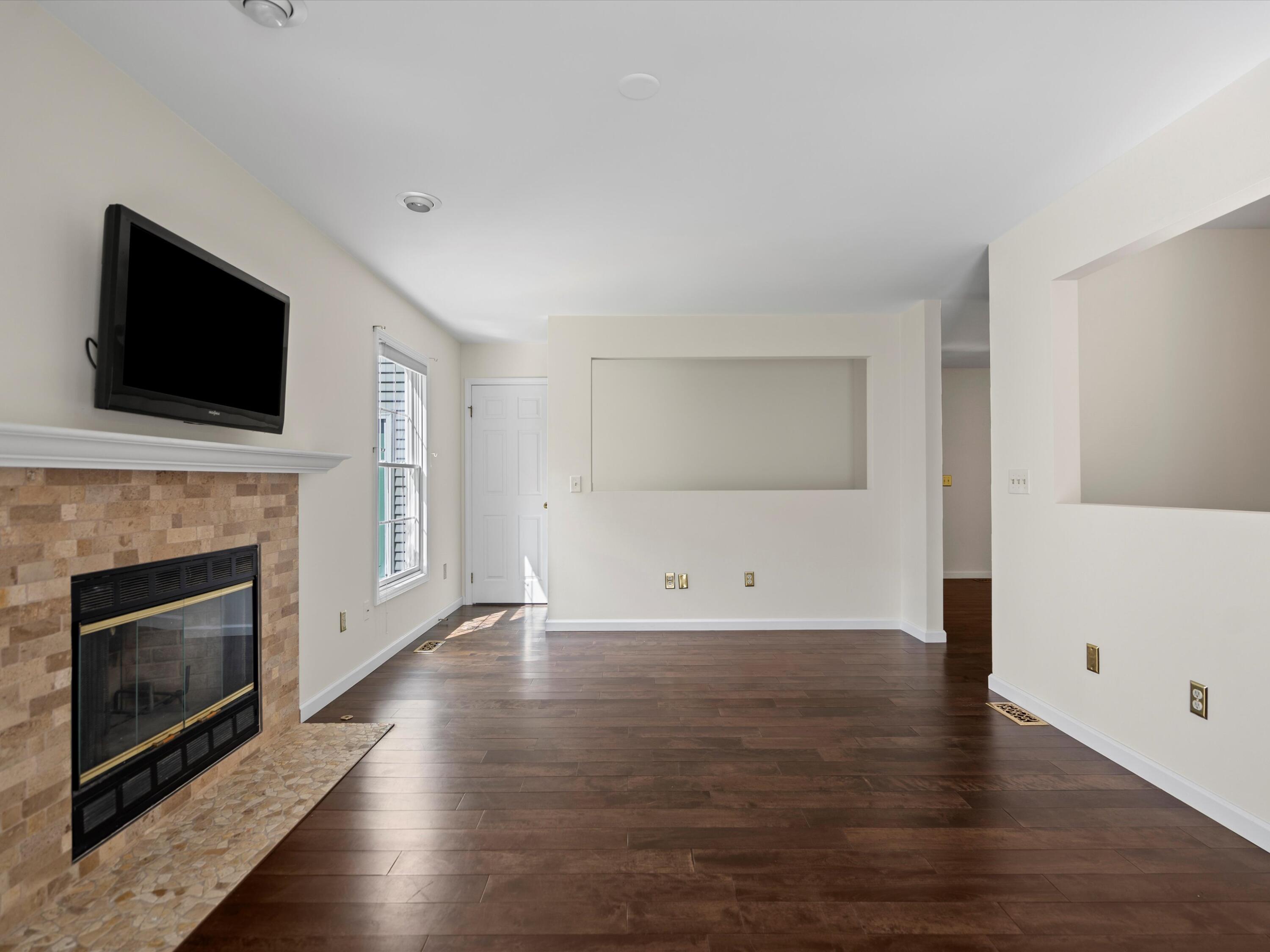 1683 Briar Ridge Drive