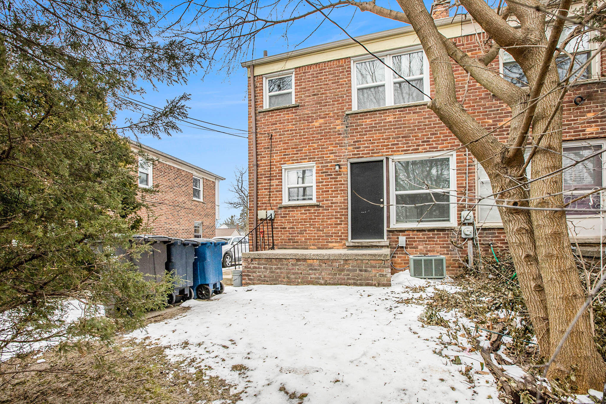 521 Snyder Avenue