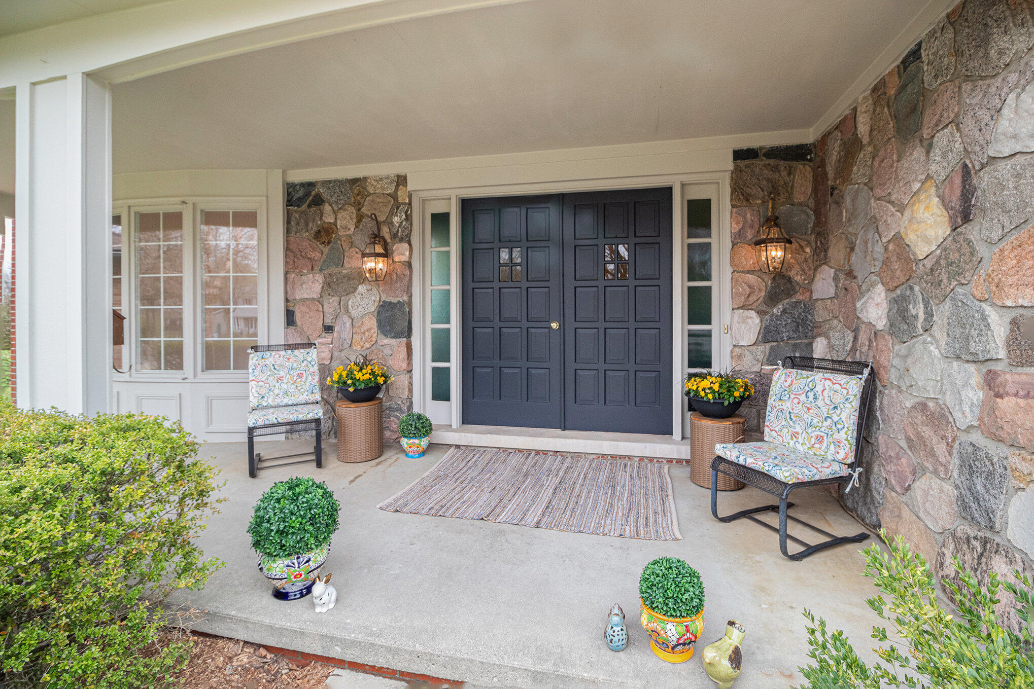 661 Worthington Place