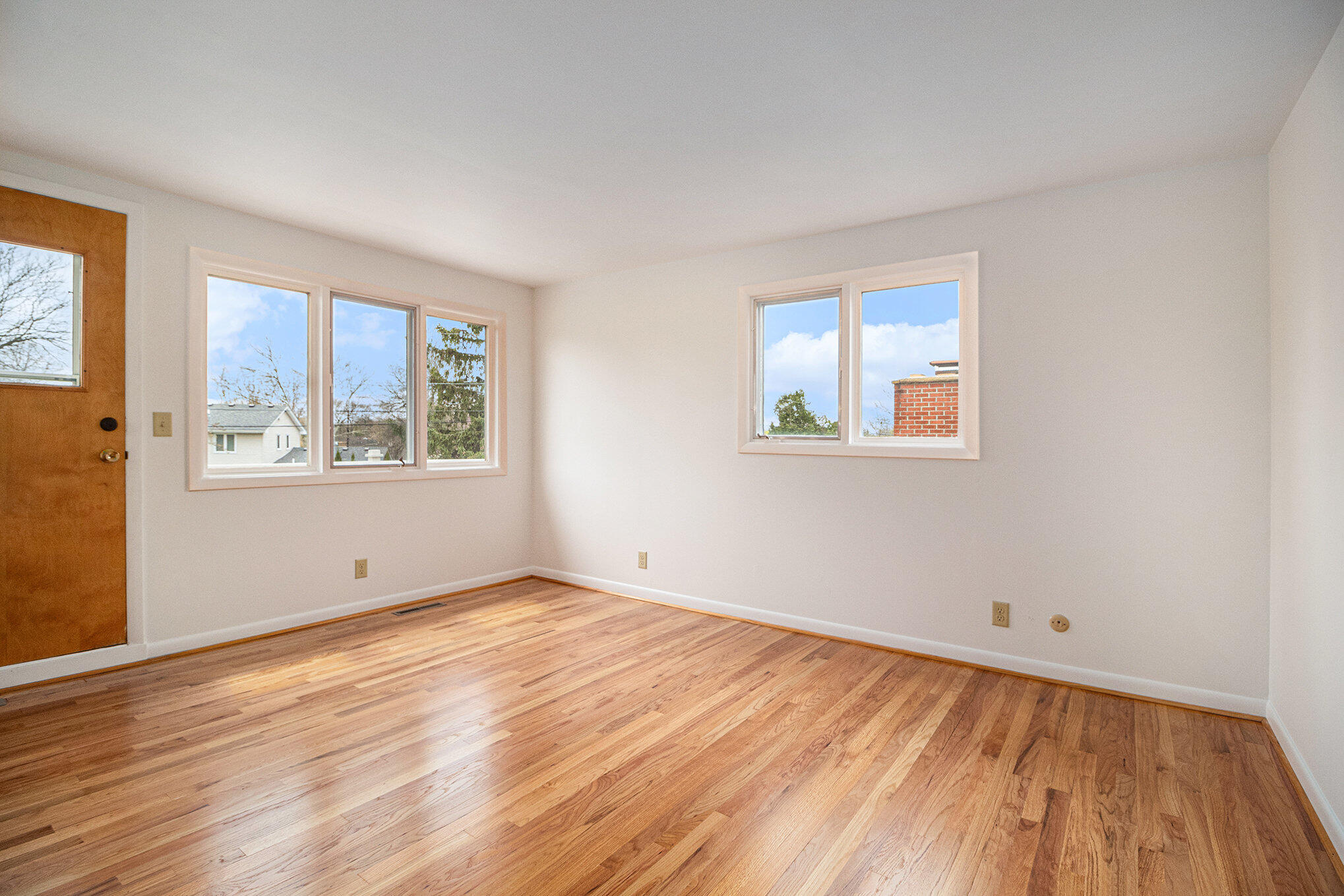 661 Worthington Place