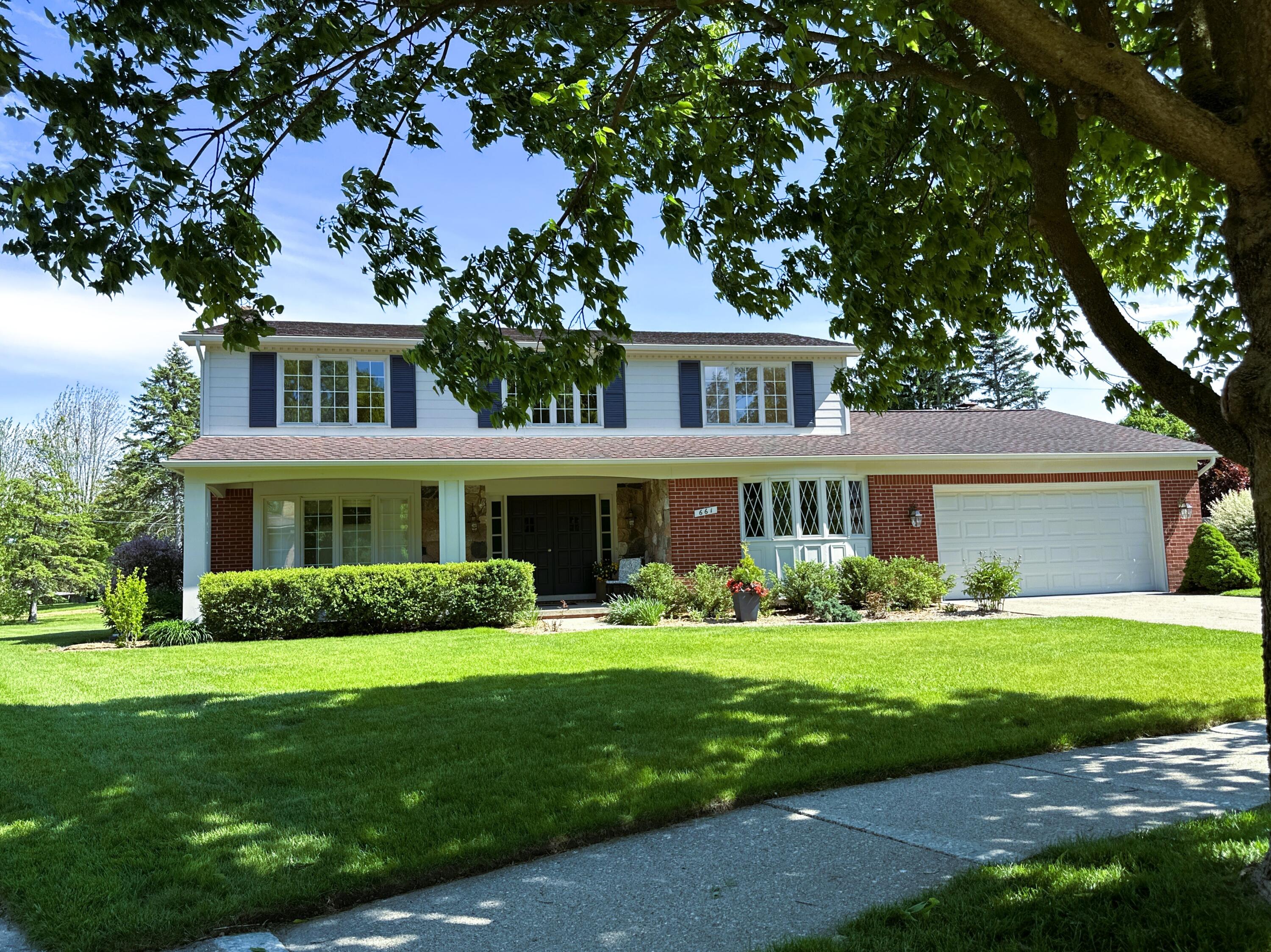 661 Worthington Place