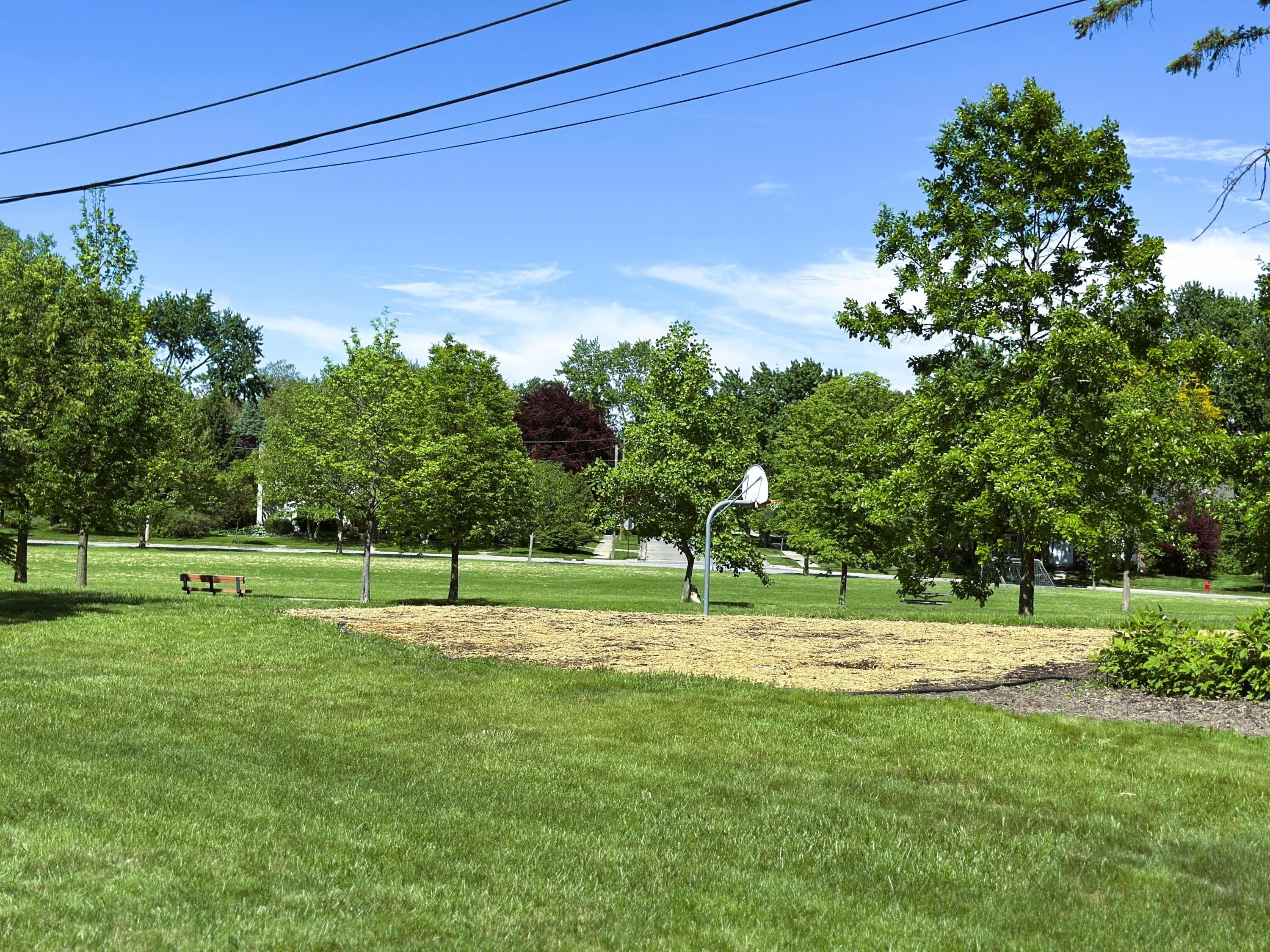 661 Worthington Place