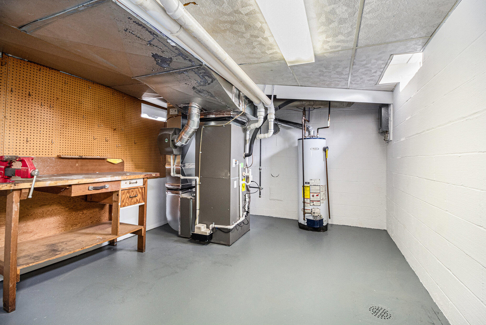 661 Worthington Place