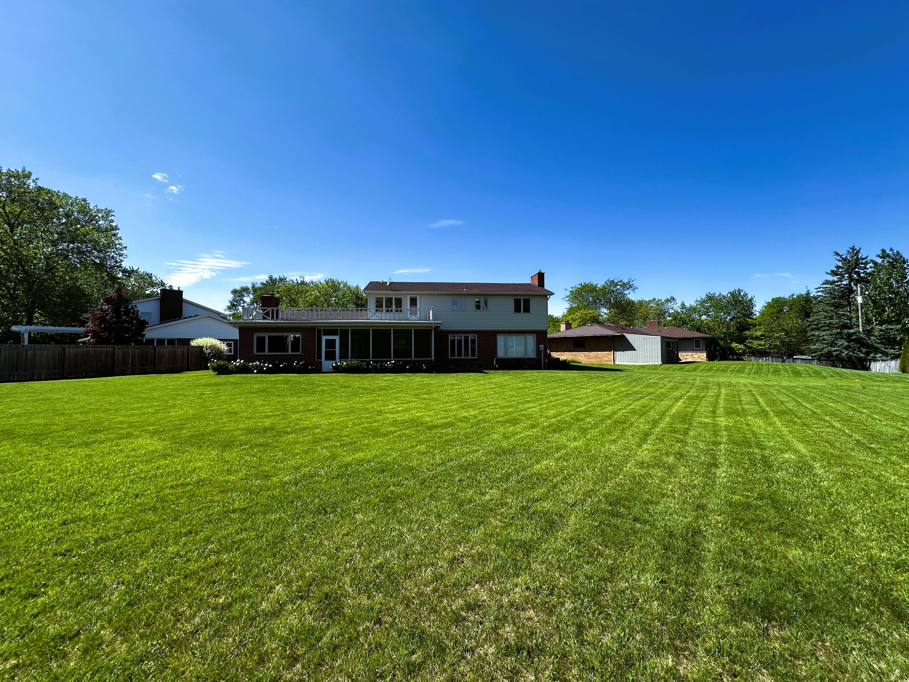 661 Worthington Place