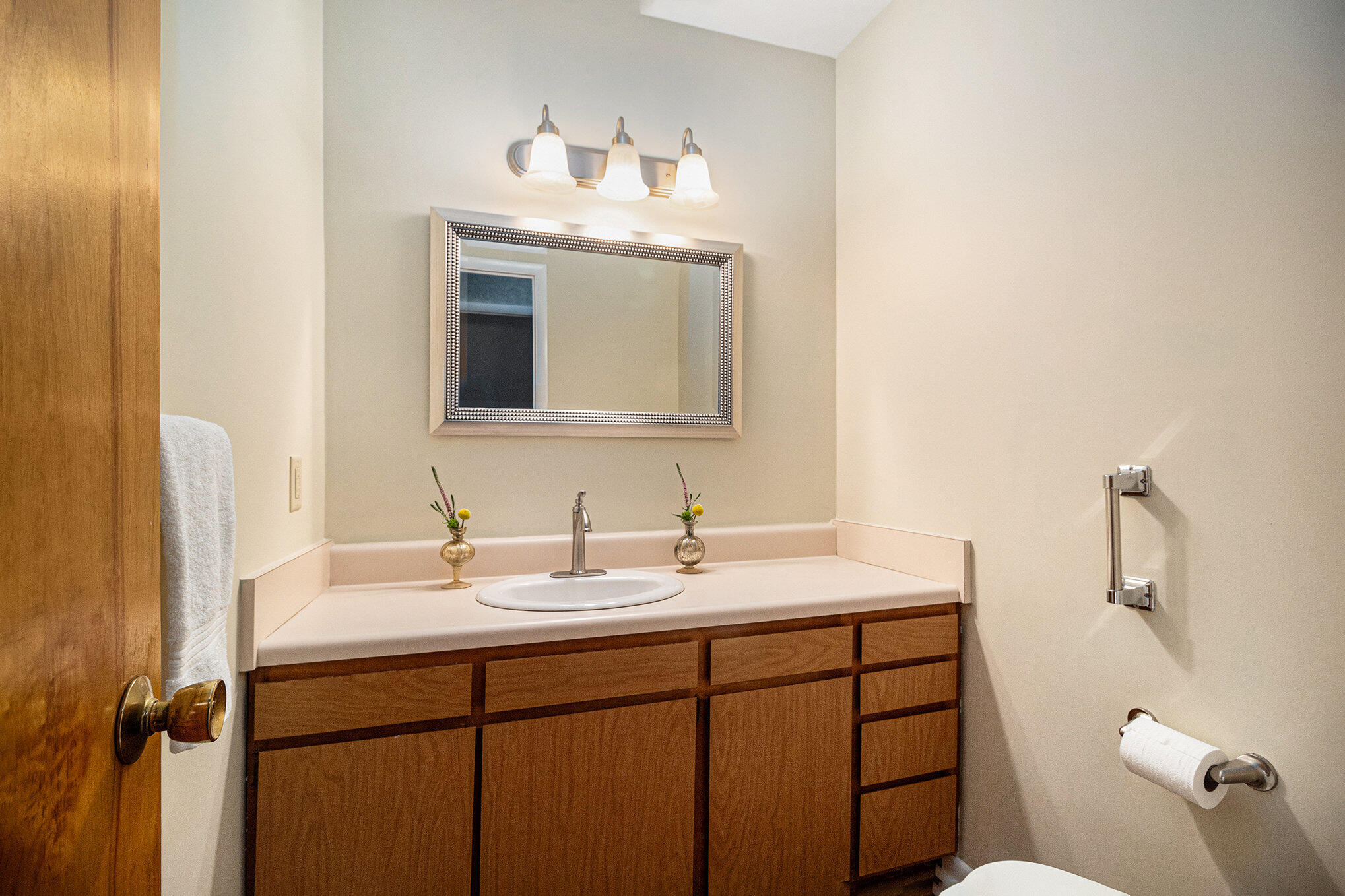 661 Worthington Place