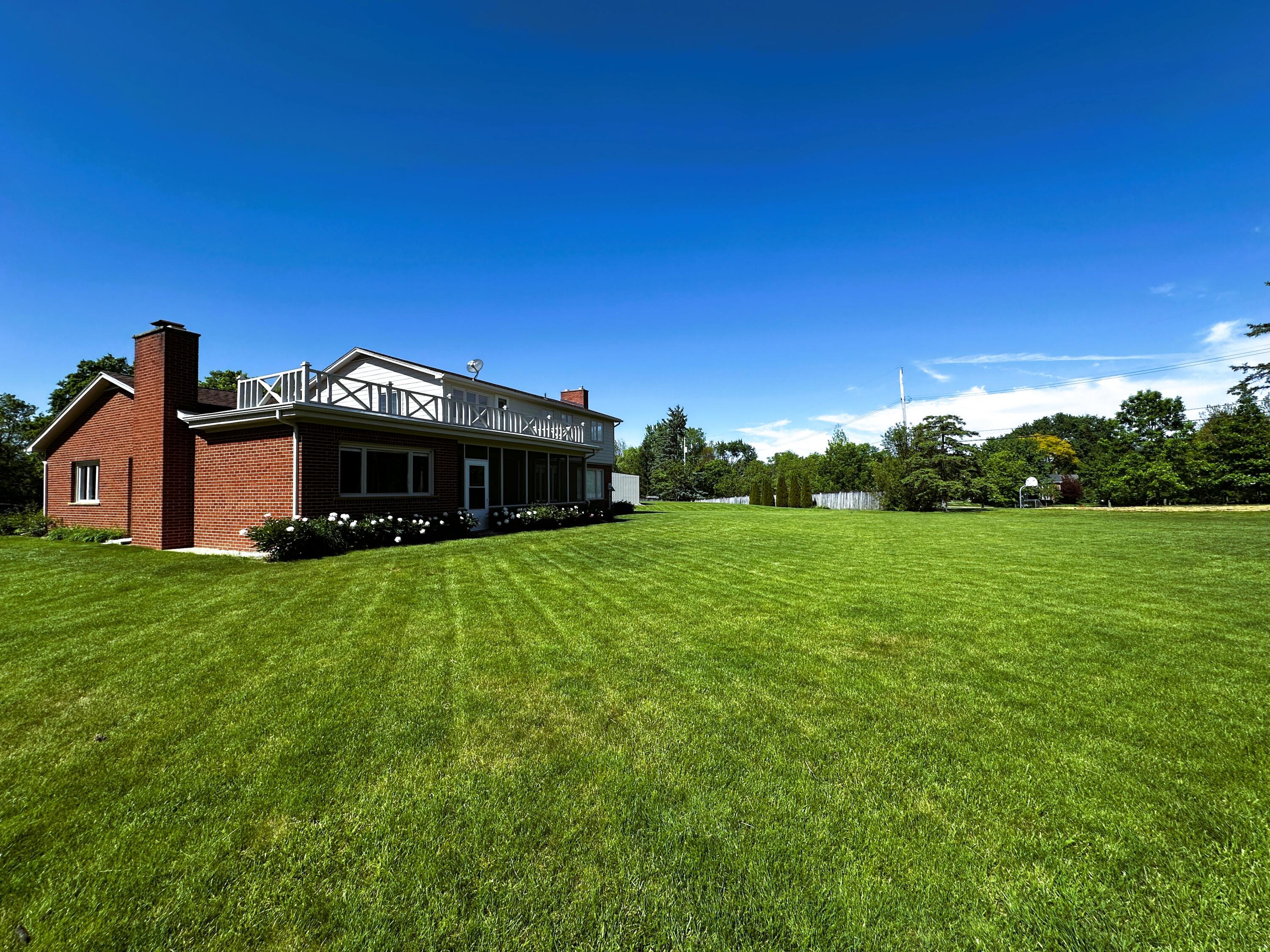 661 Worthington Place