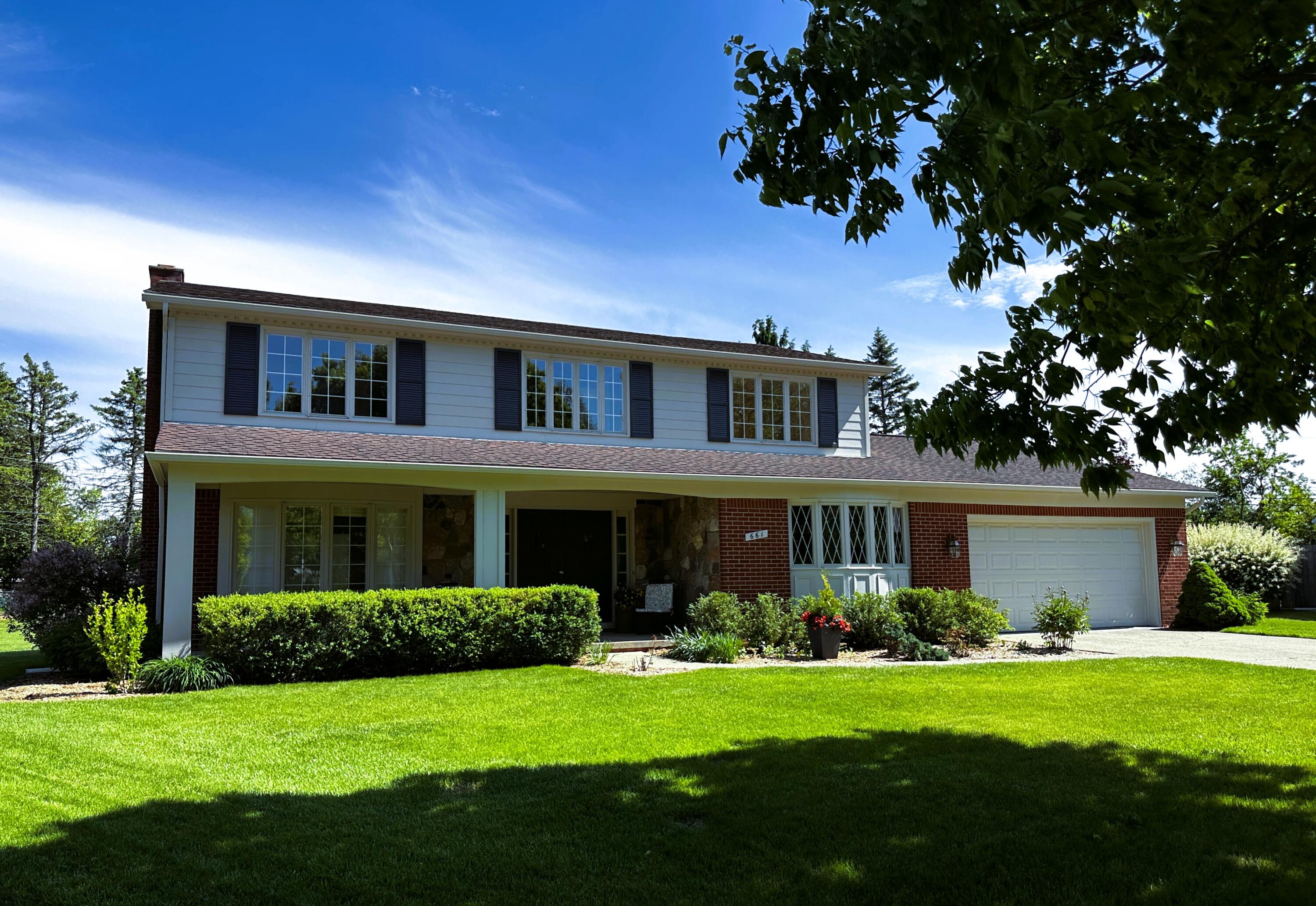 661 Worthington Place