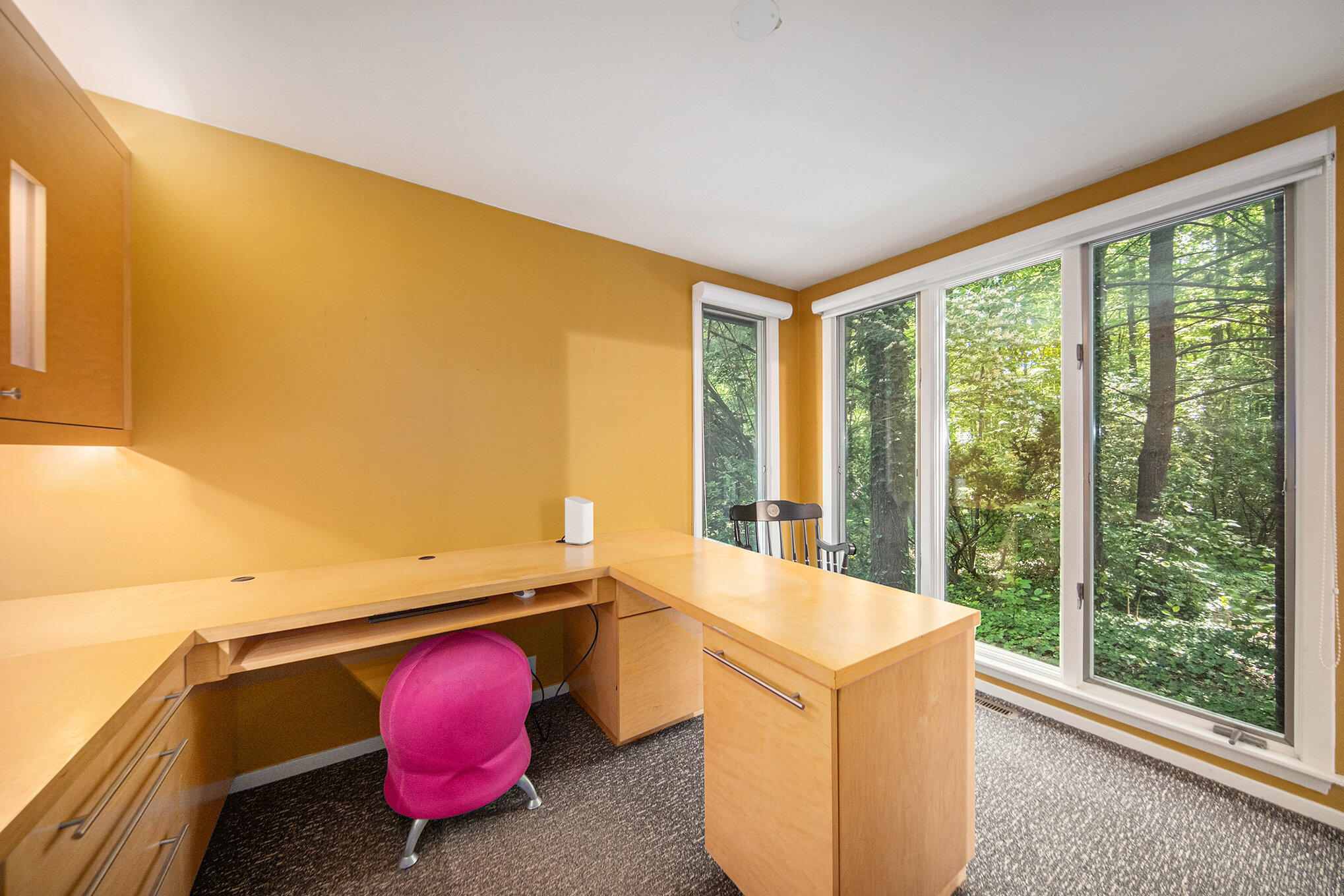 1410 N Folkstone Court