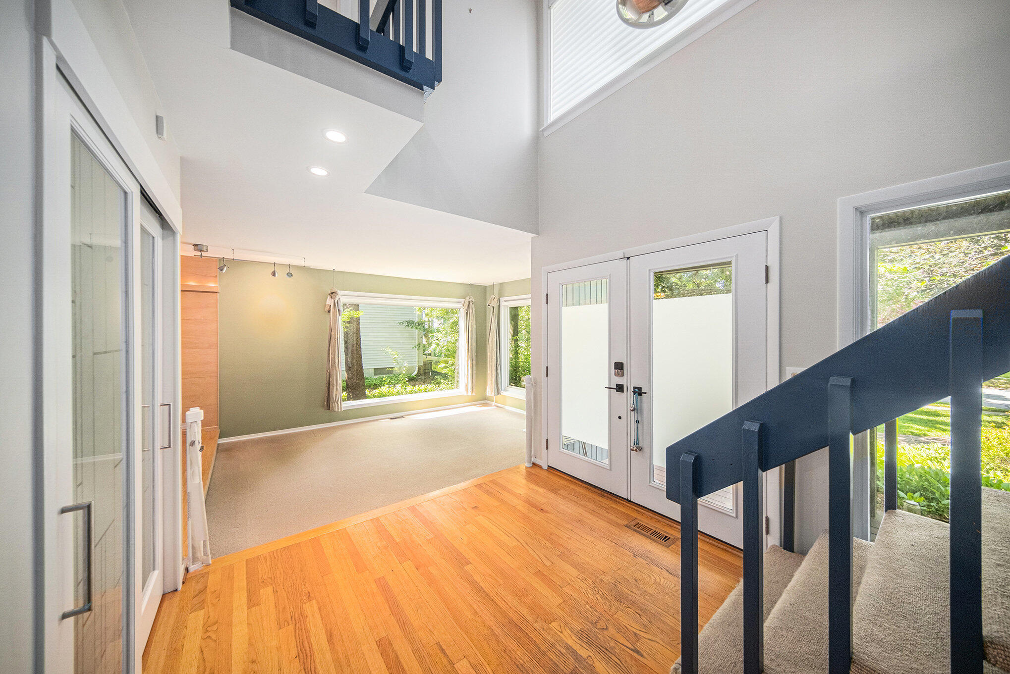 1410 N Folkstone Court