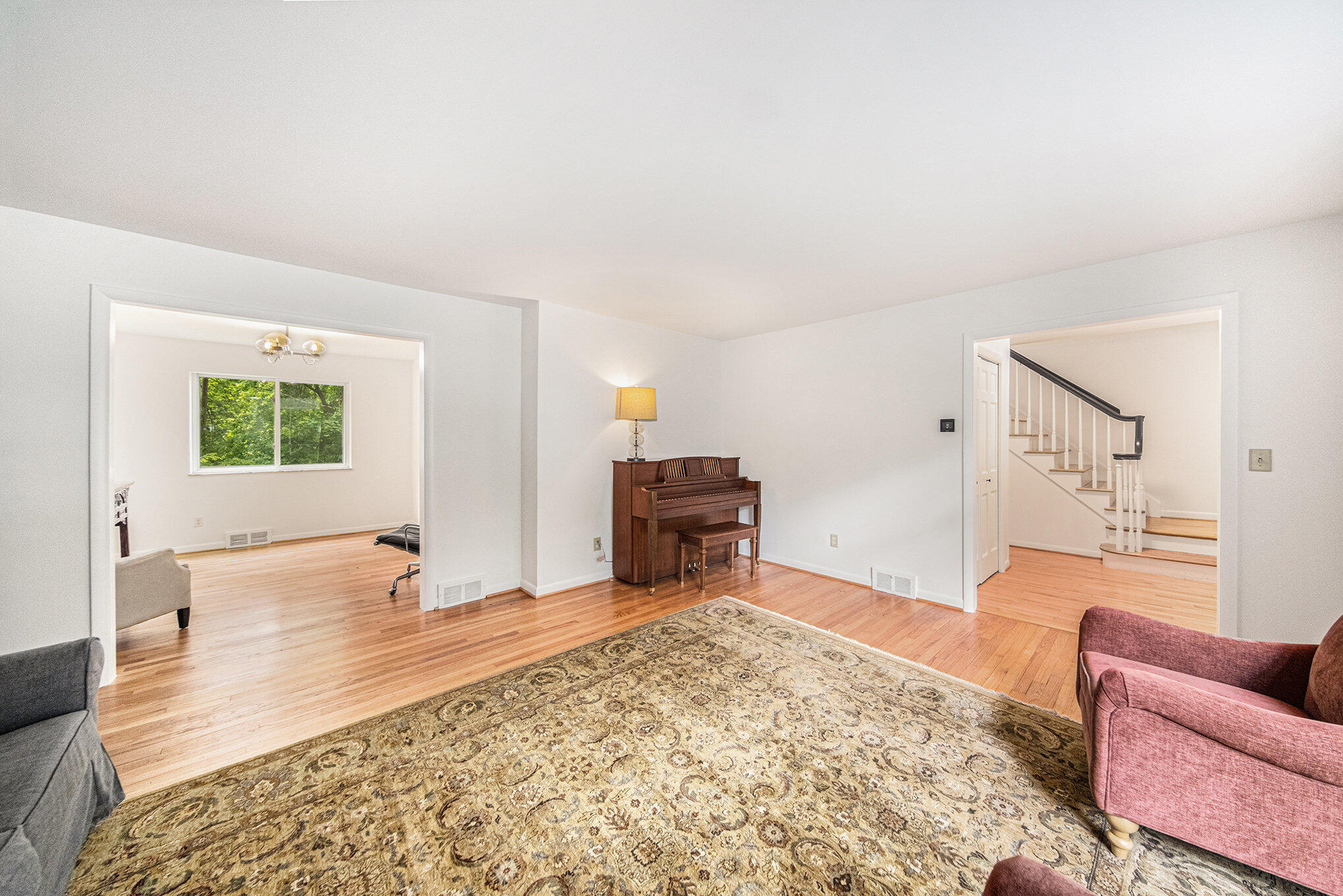 2402 Victoria Avenue