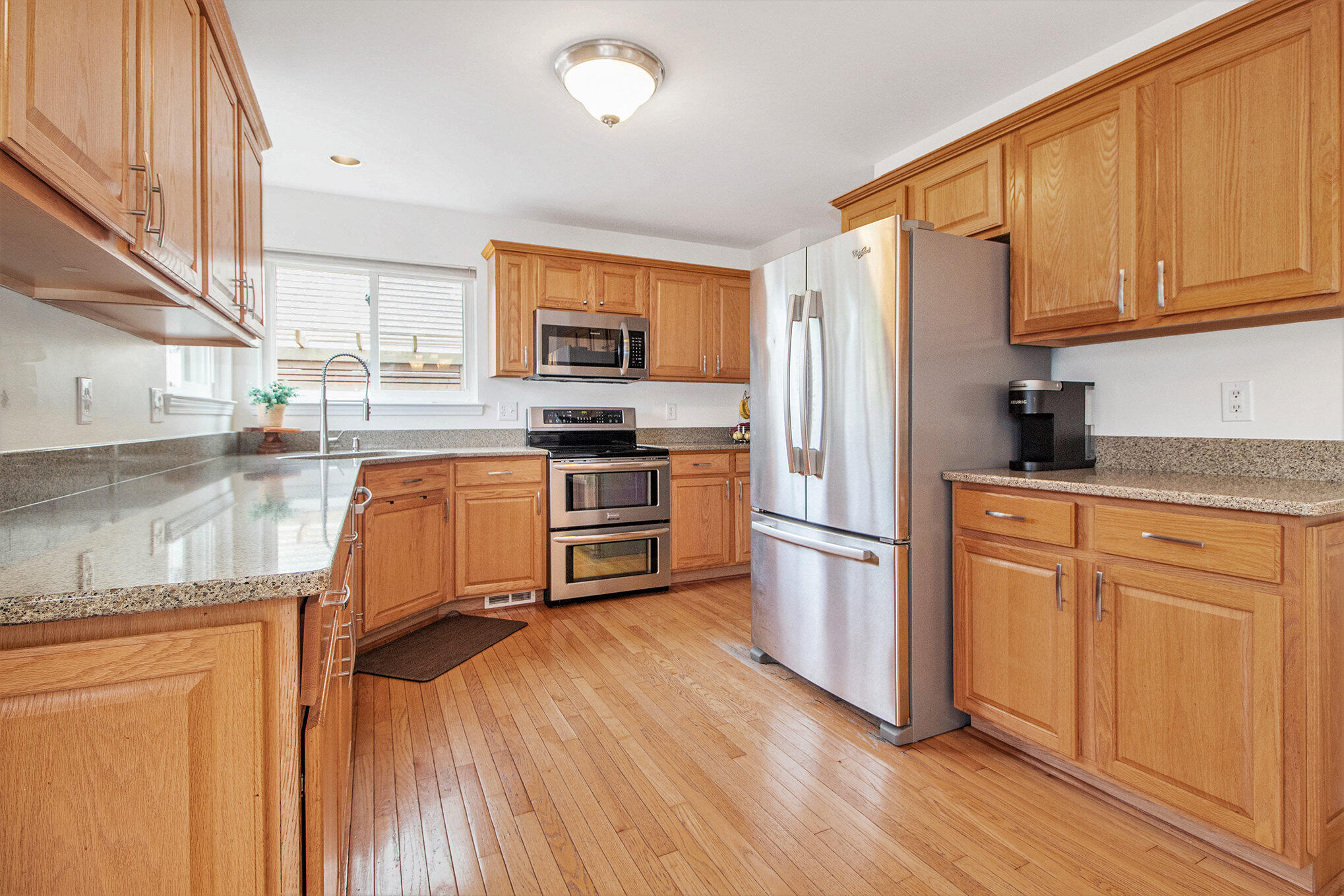 3231 Boulder Court