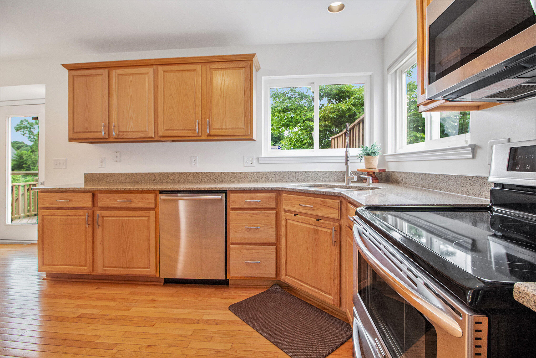 3231 Boulder Court