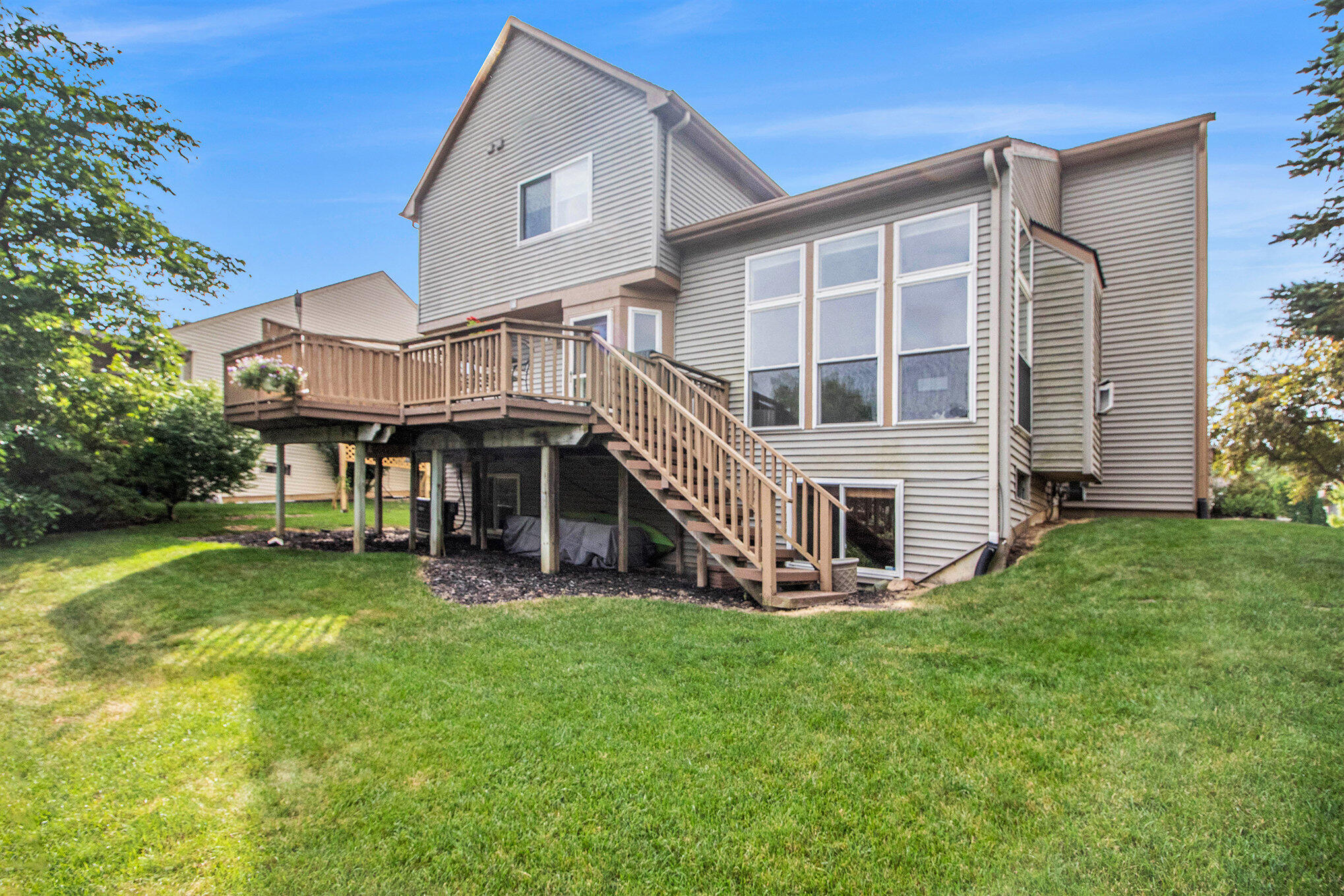 3231 Boulder Court