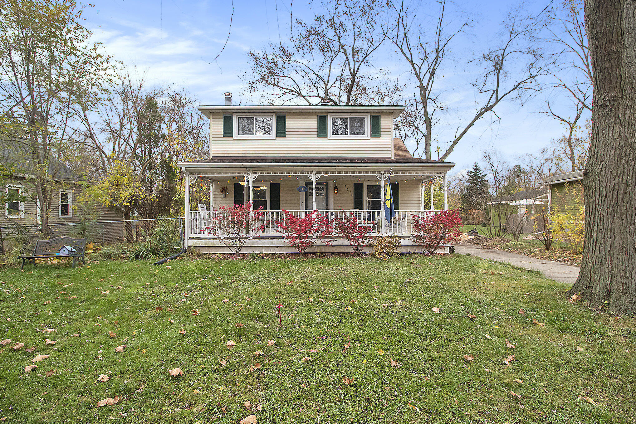 2671 Maplewood Avenue