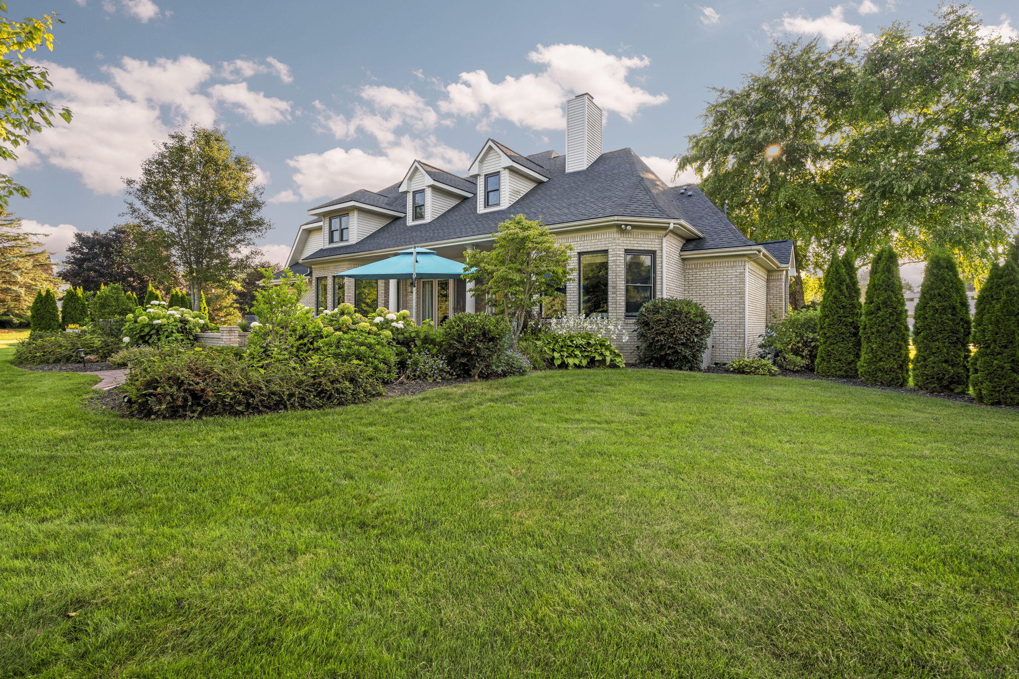 1730 Fairview Court