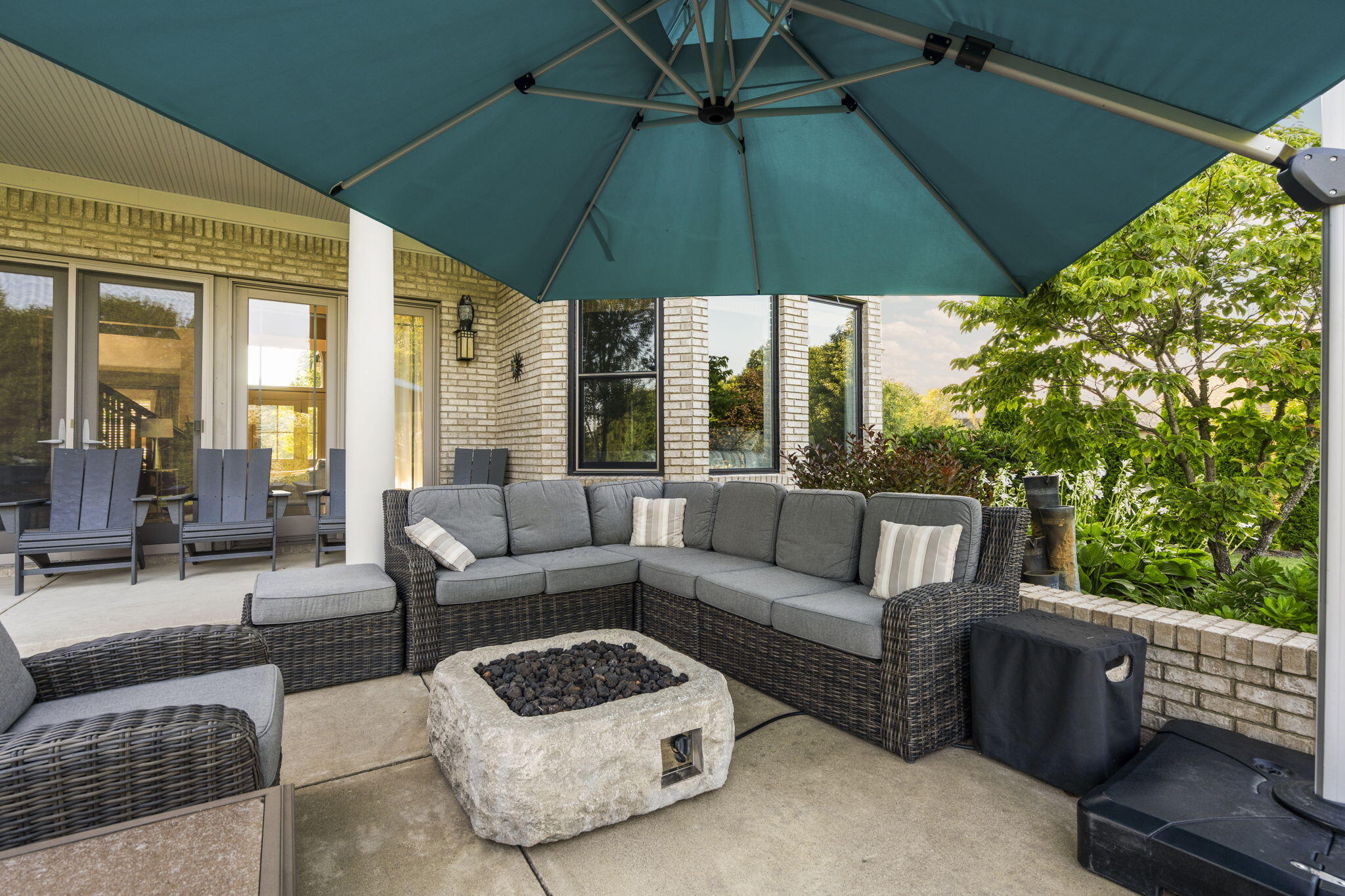 1730 Fairview Court