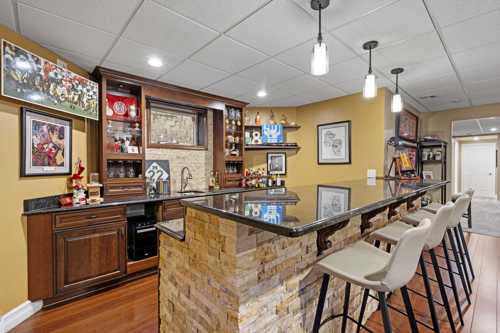 1730 Fairview Court