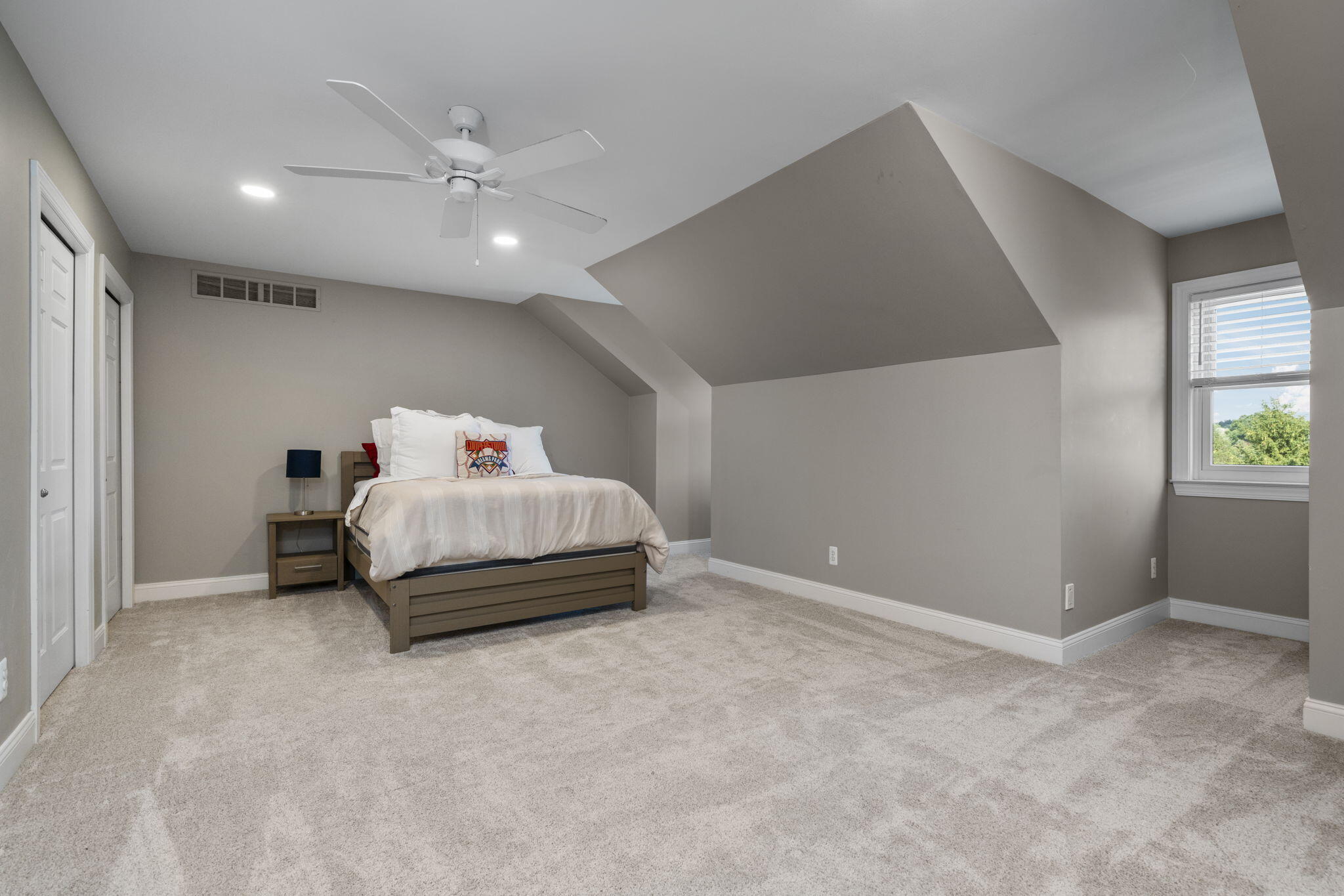 1730 Fairview Court