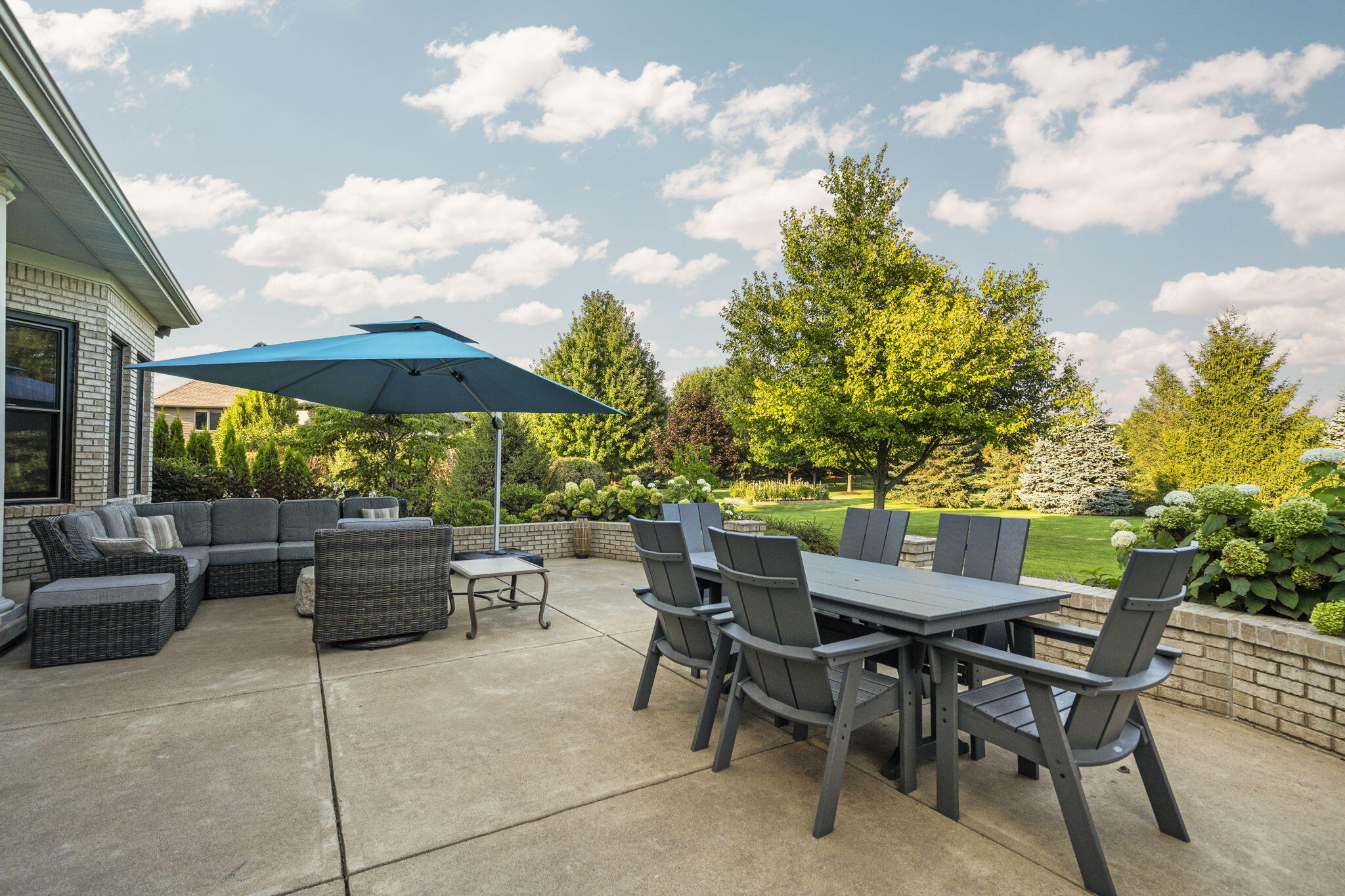 1730 Fairview Court