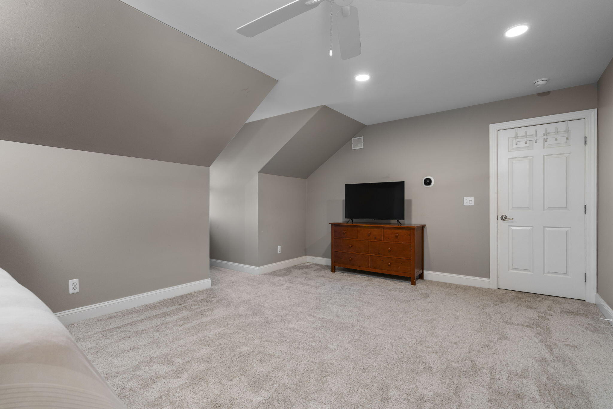 1730 Fairview Court