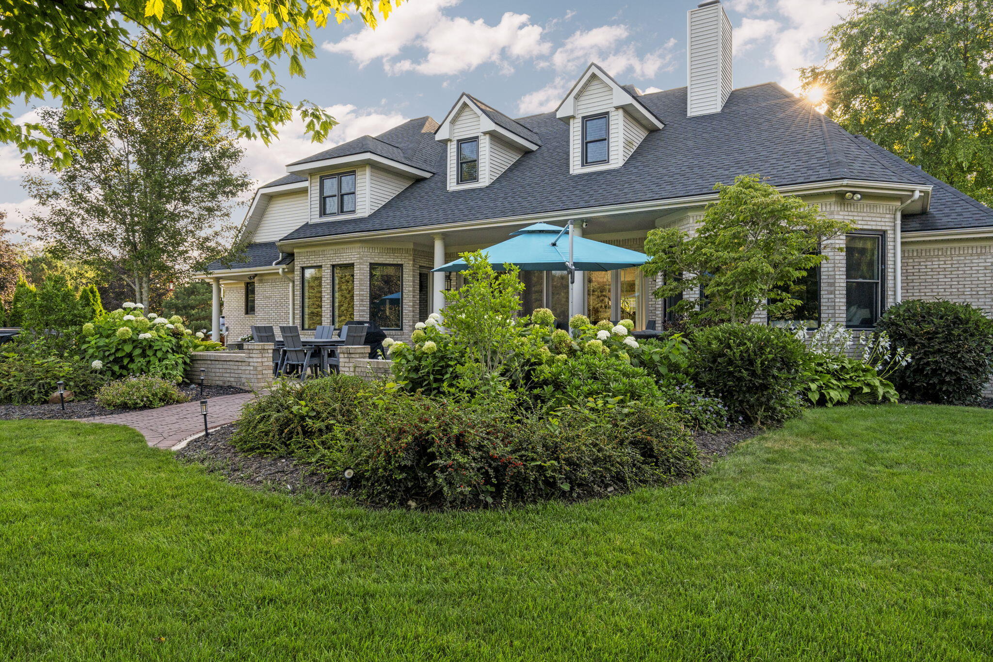 1730 Fairview Court