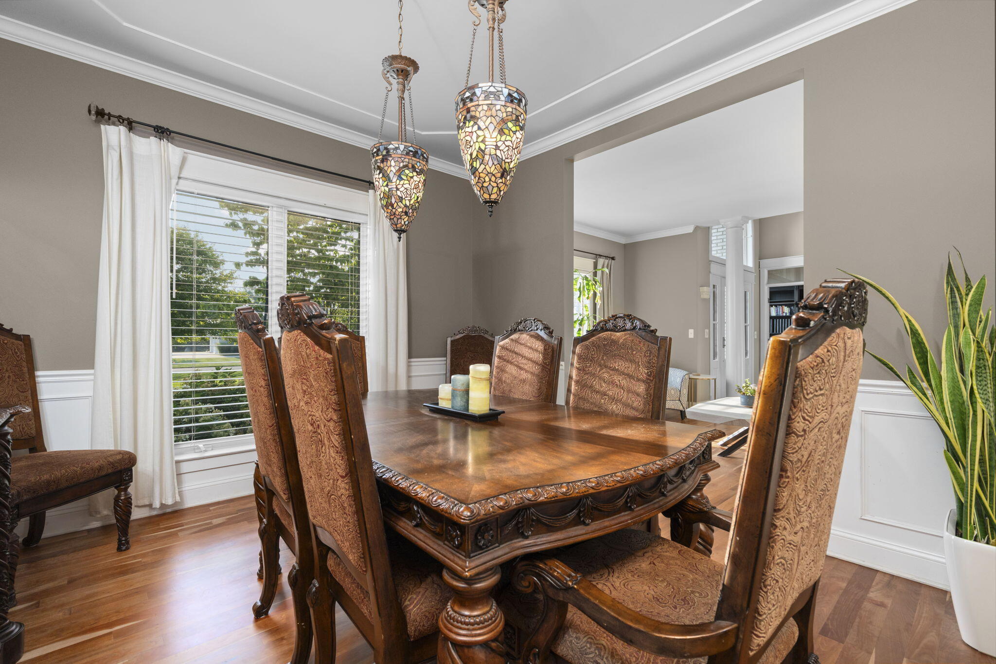 1730 Fairview Court